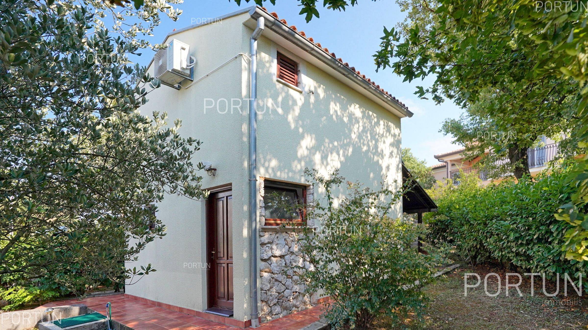 House in the surrounding of Rovinj, K 1015 06