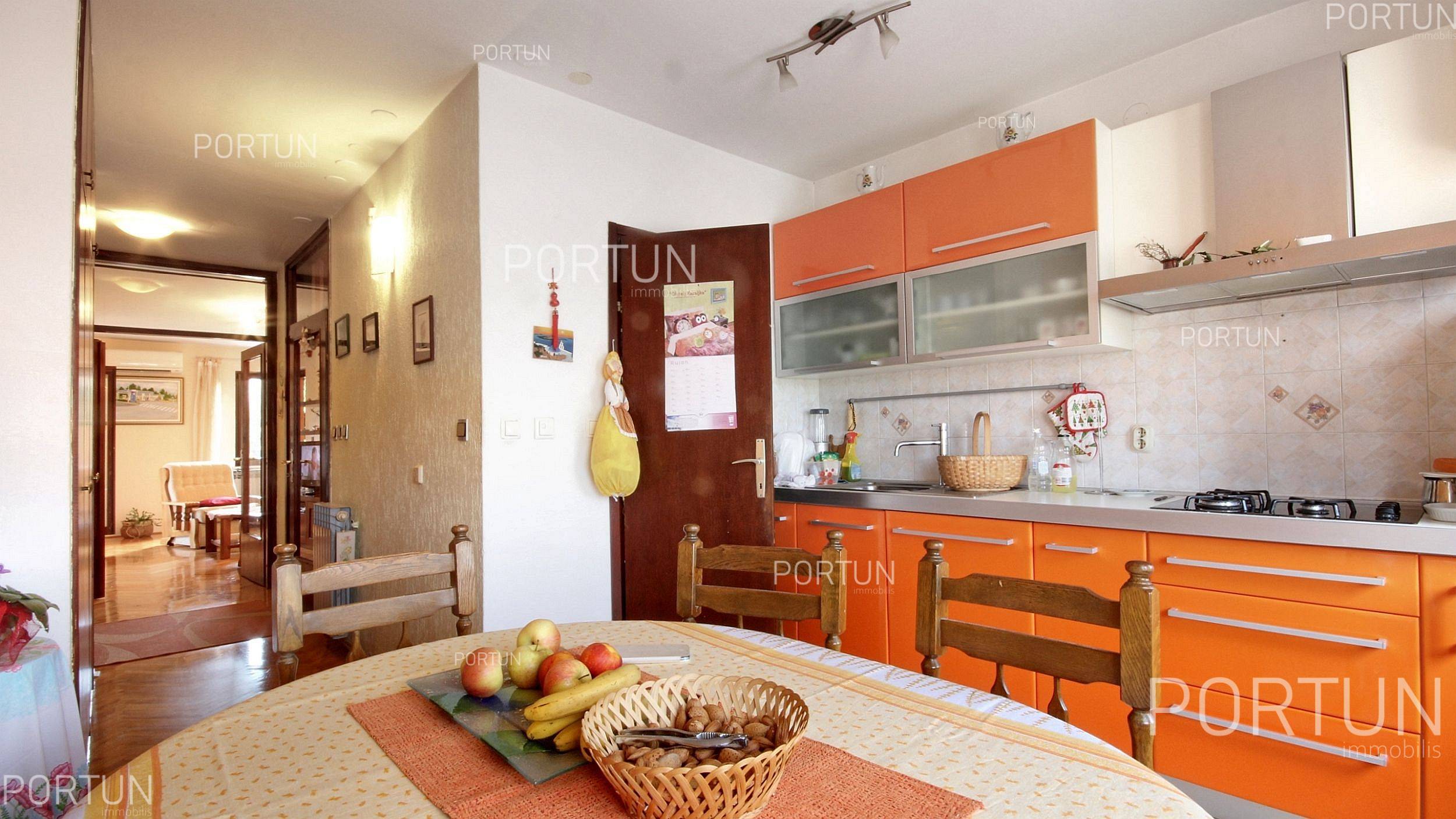 Stan na prodaju Rovinj - 10400 - 08