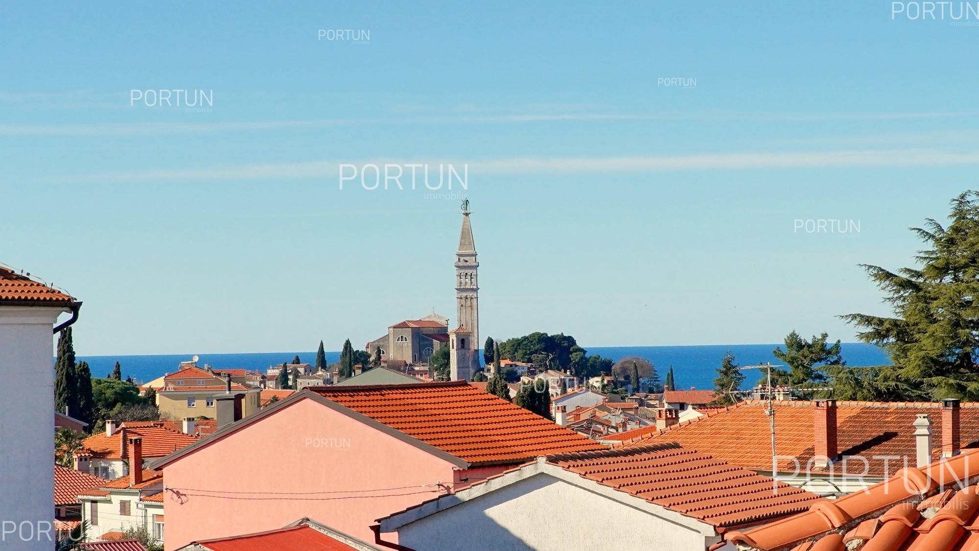 Wohnung zum Verkauf in Rovinj - 10523 - 01