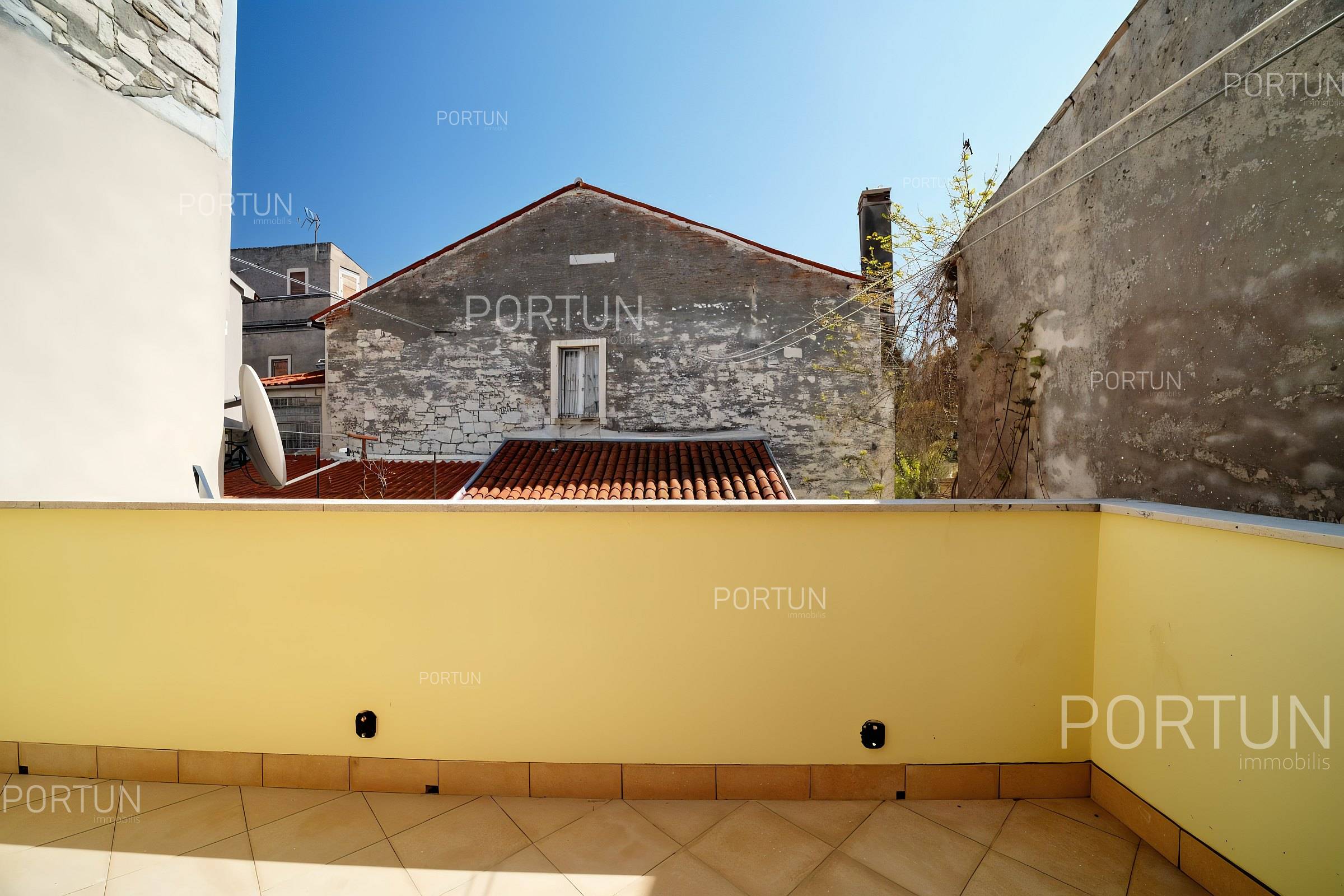 Wohnung zum Verkauf in Rovinj - 10586 - 16