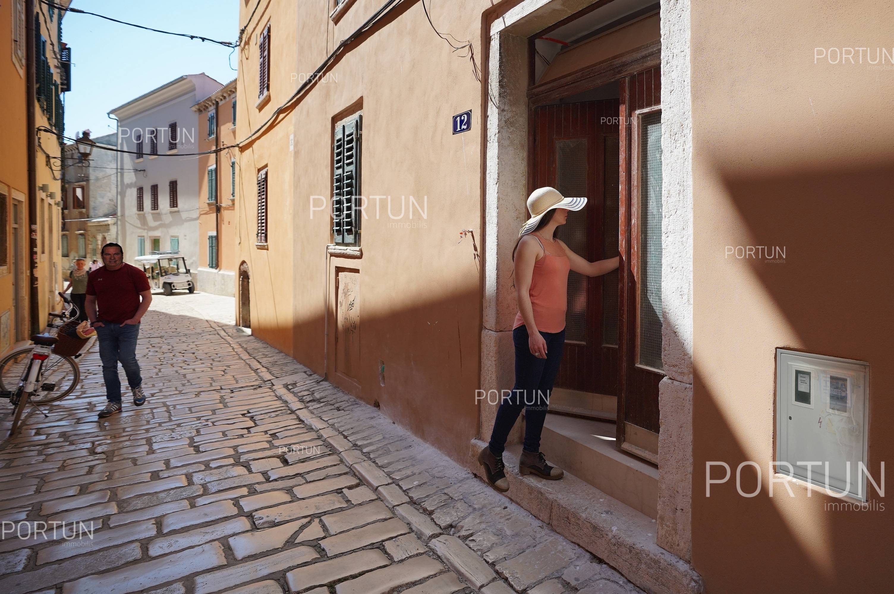 Stanovanje naprodaj v Rovinj - 10602 - 01