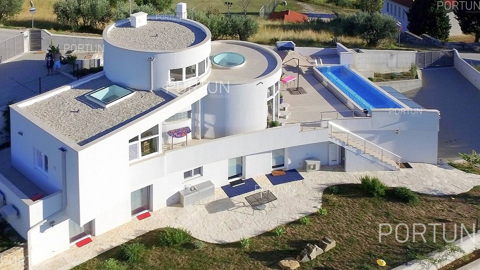 Házat  Buje - 20326 - 08