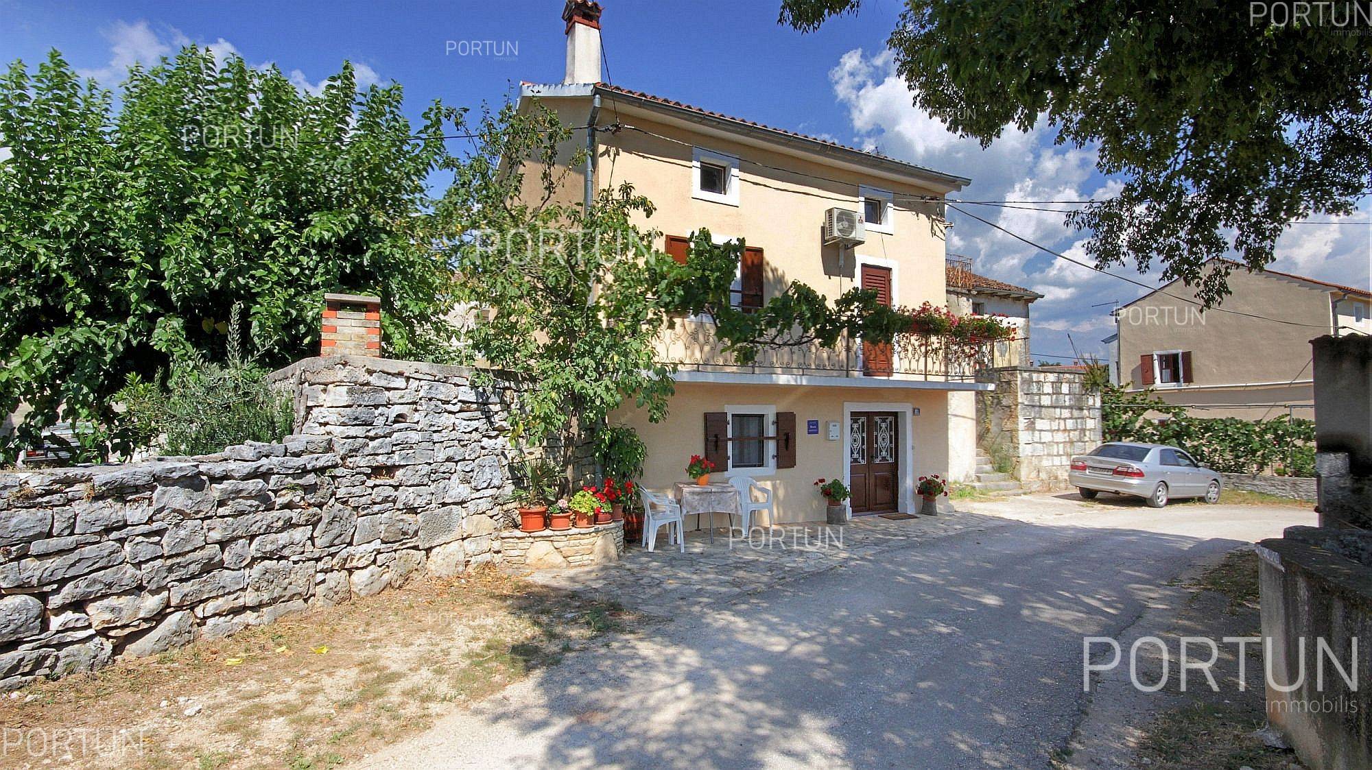 House for Sale in Sveti Lovreč - 20440 - 02