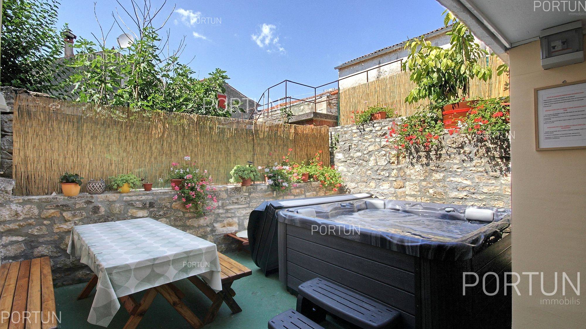 House for Sale in Sveti Lovreč - 20440 - 07