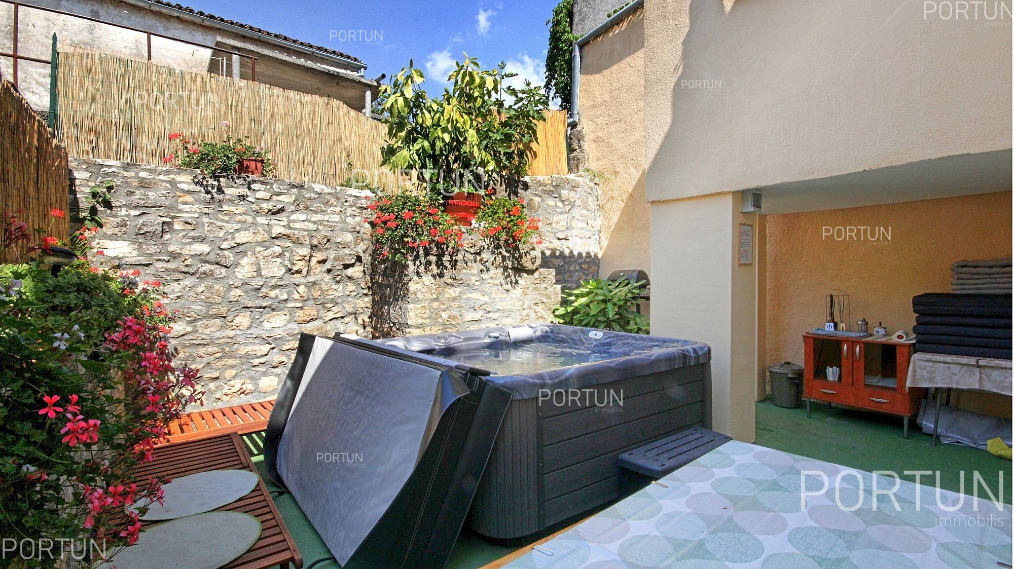 House for Sale in Sveti Lovreč - 20440 - 08