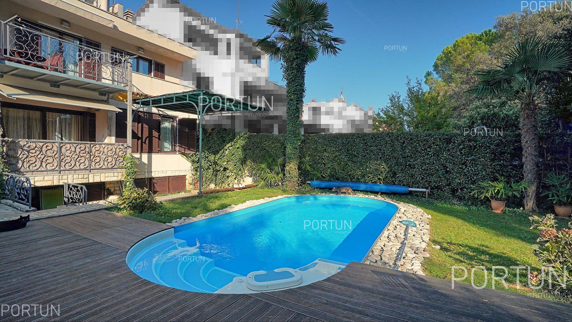 Kuća na prodaju Rovinj - 20589 - 02