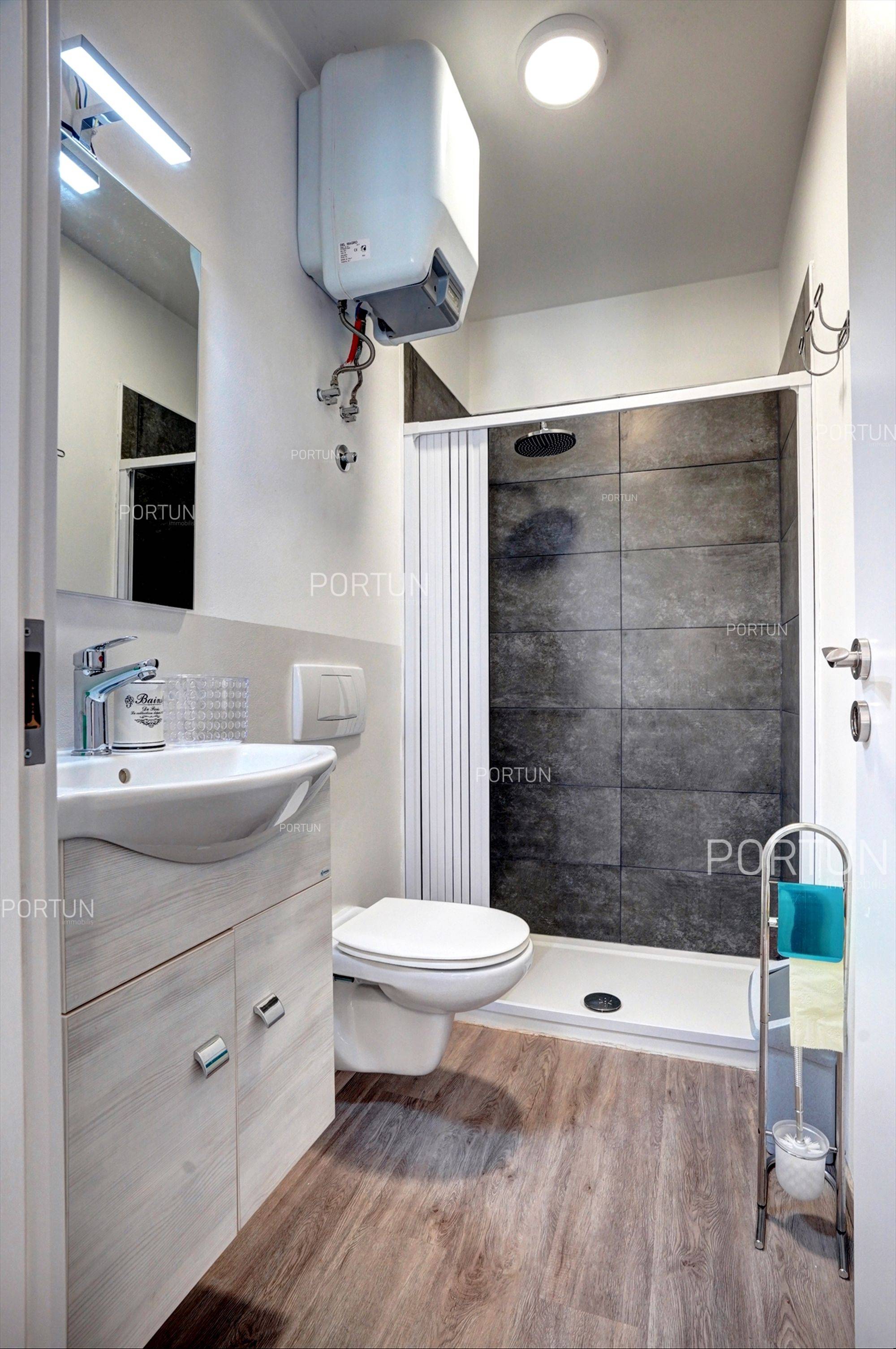 Haus zum Verkauf in Rovinj - 20629 - 09