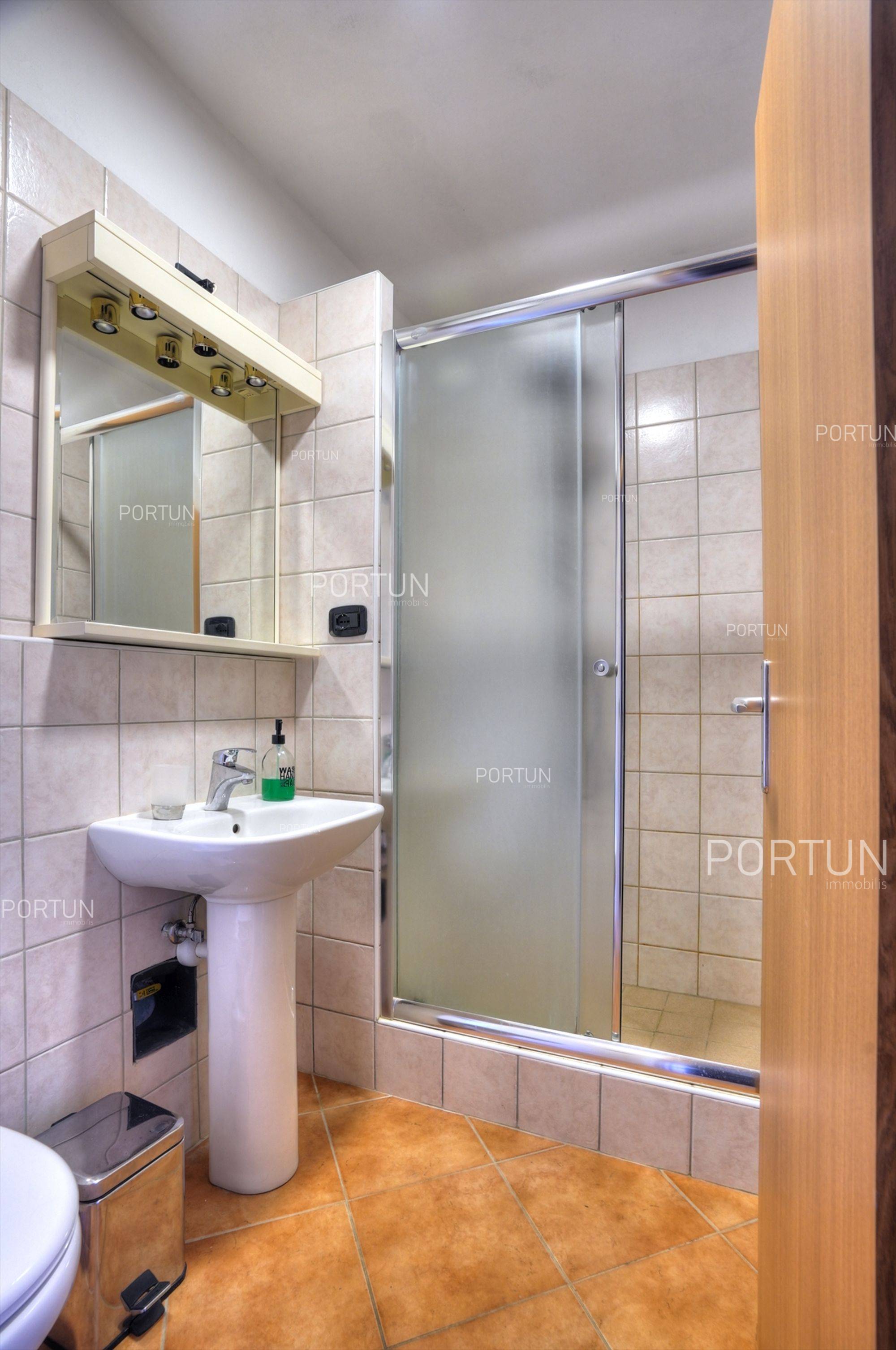 Haus zum Verkauf in Rovinj - 20629 - 25