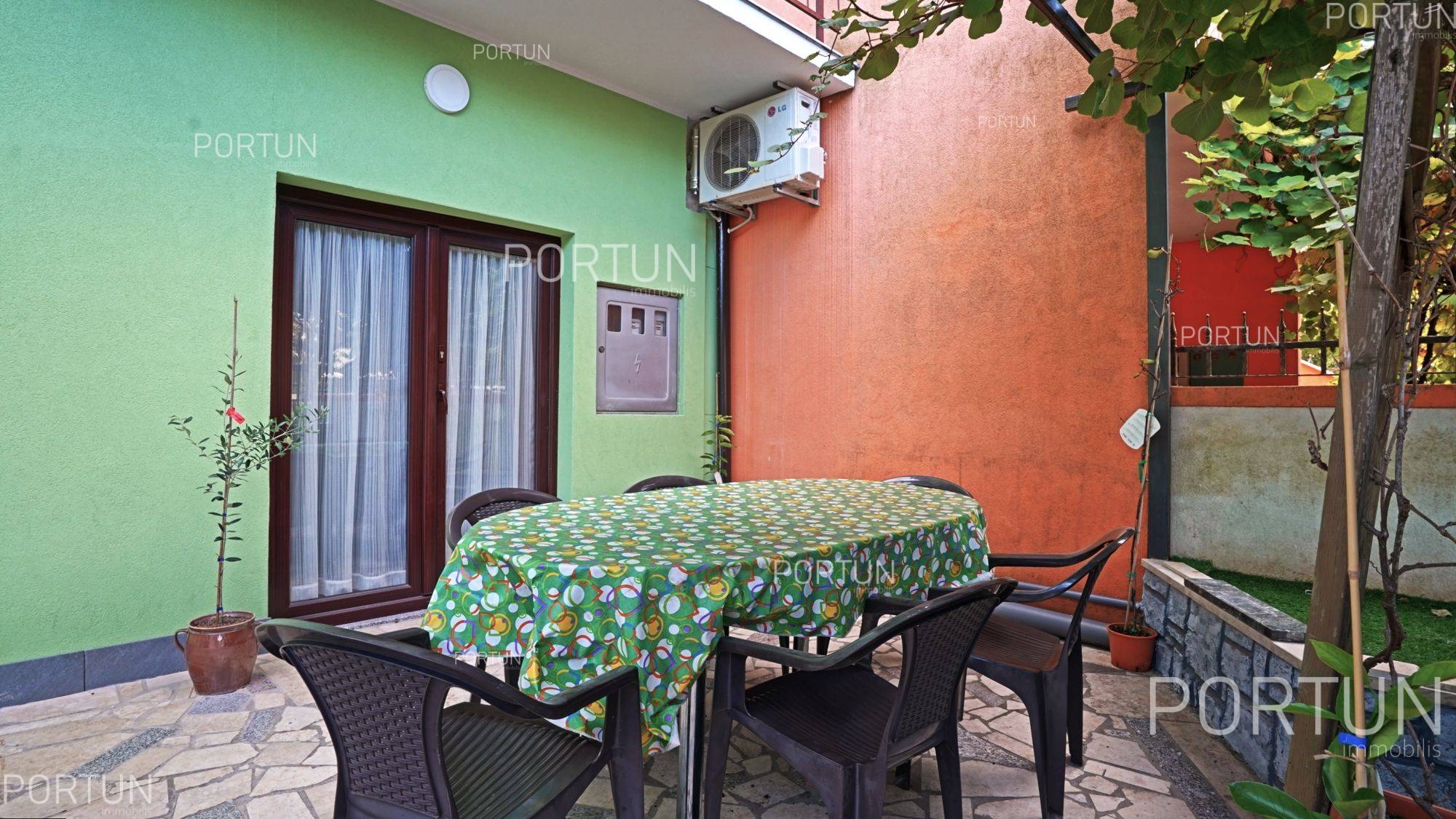 Haus zum Verkauf in Rovinj - 20629 - 27