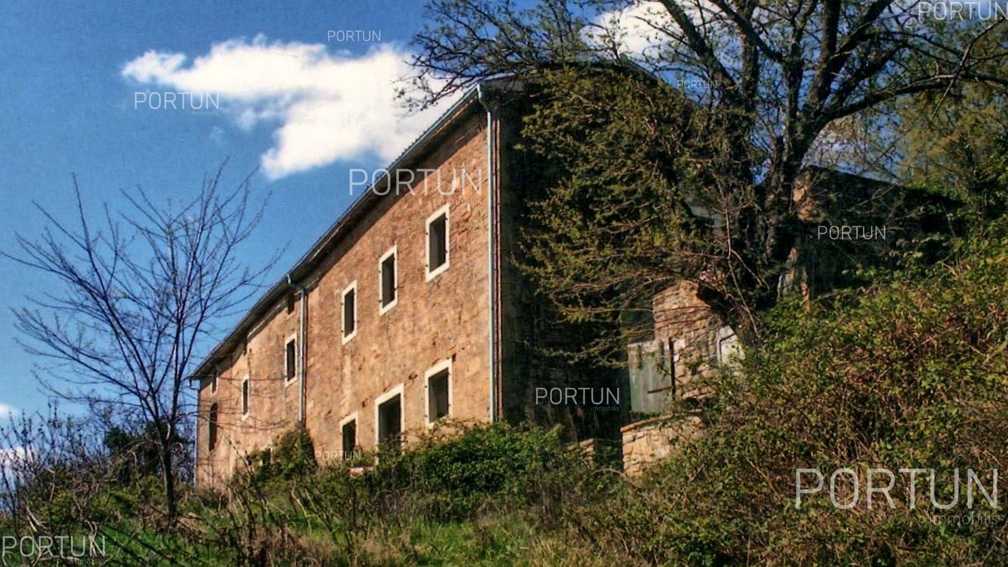 Kuća na prodaju Oprtalj - 20635 - 24