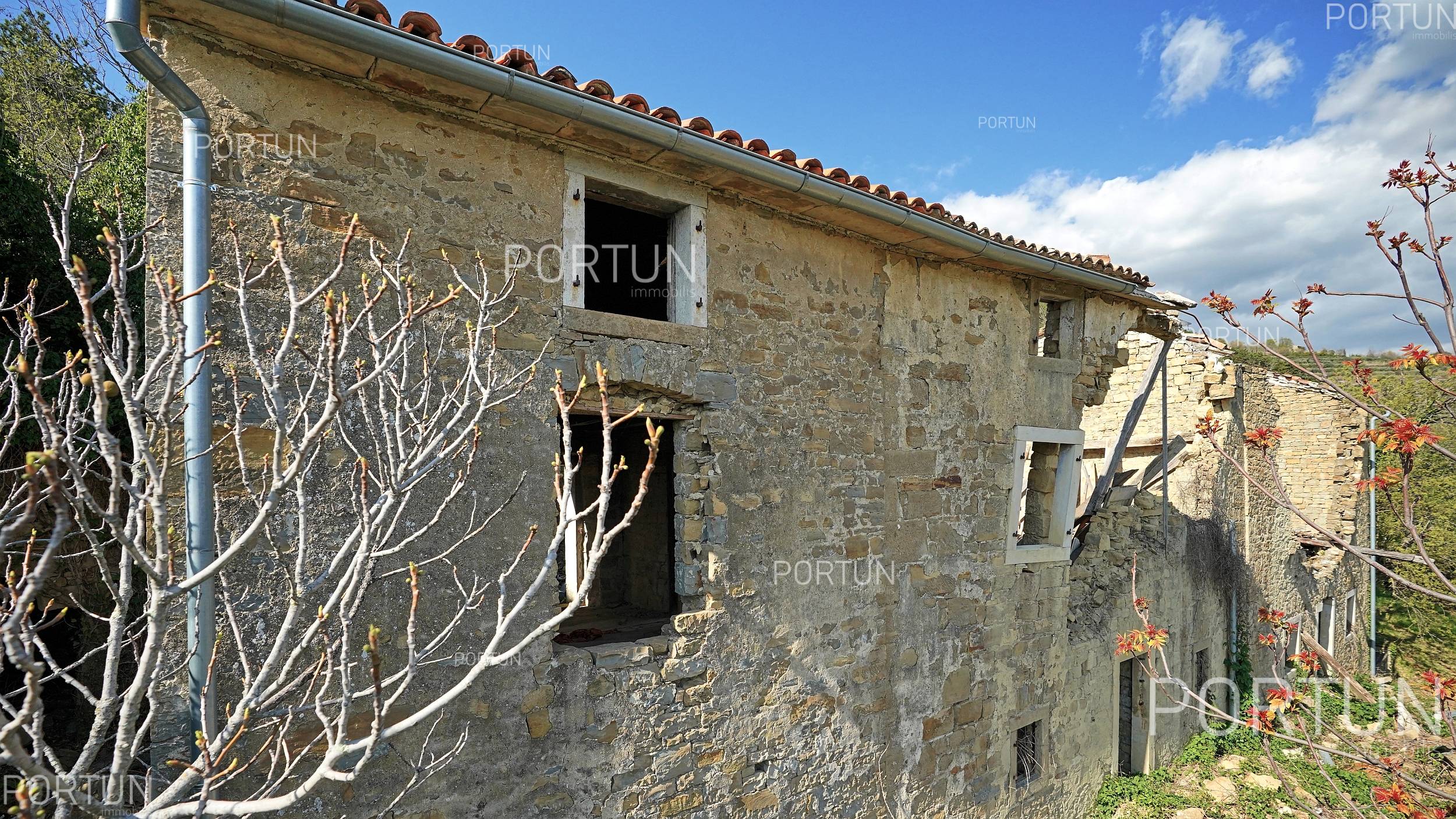 Kuća na prodaju Oprtalj - 20635 - 07