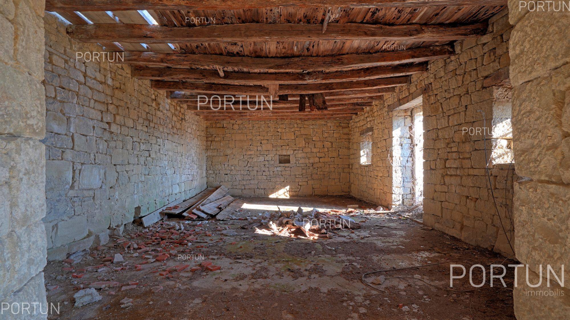 Kuća na prodaju Oprtalj - 20635 - 18