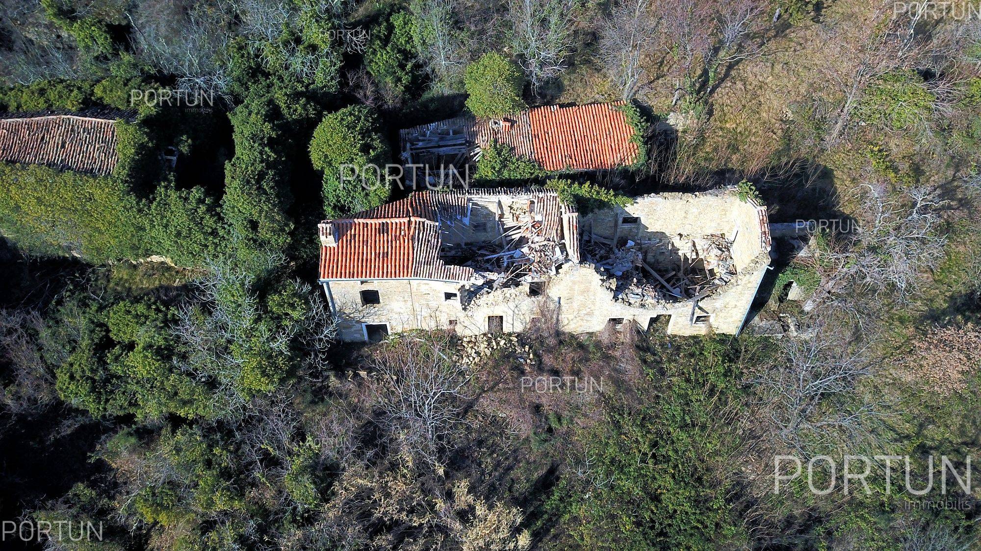 Kuća na prodaju Oprtalj - 20635 - 22