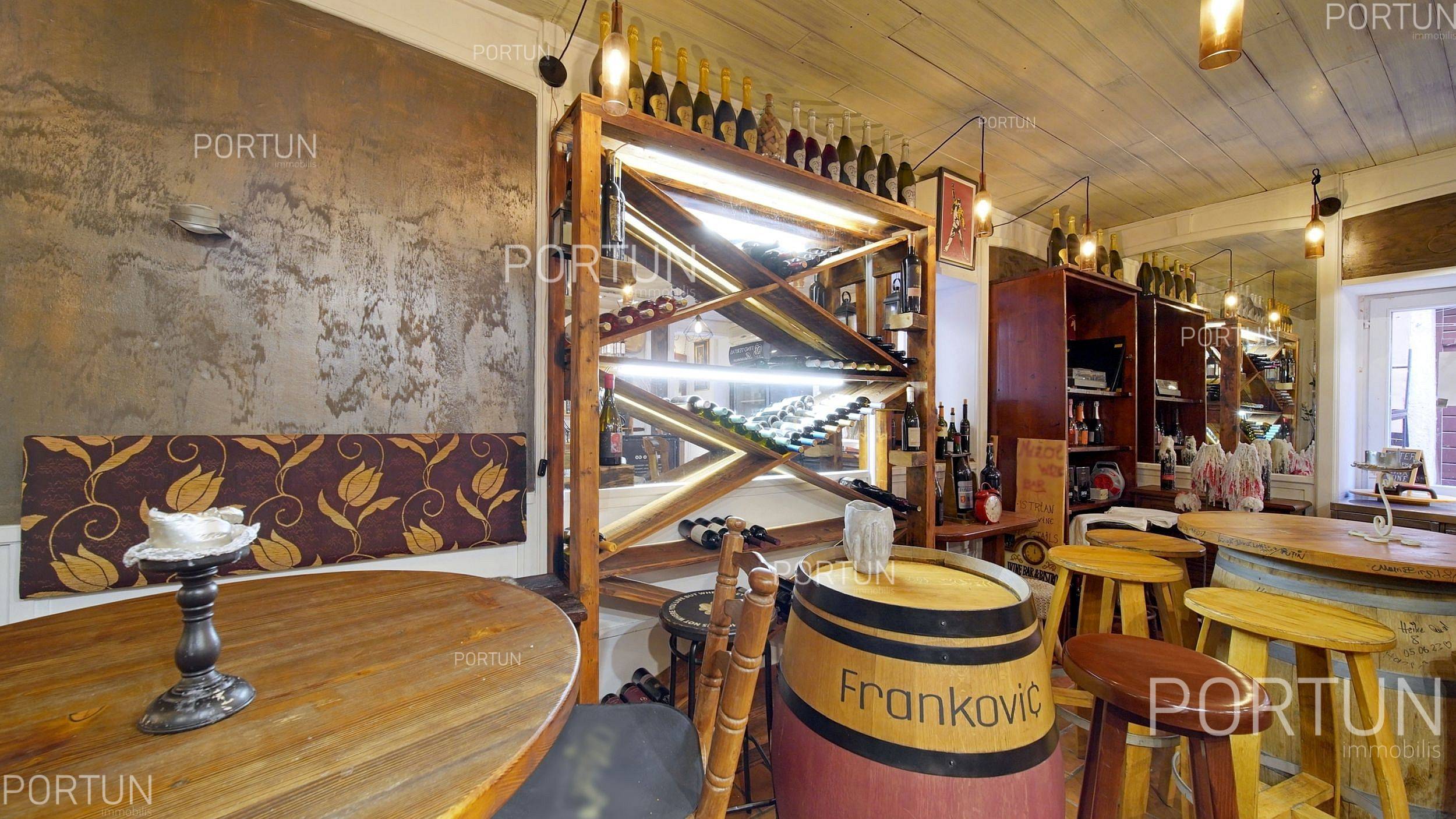 Kuća na prodaju Rovinj - 20653 - 02