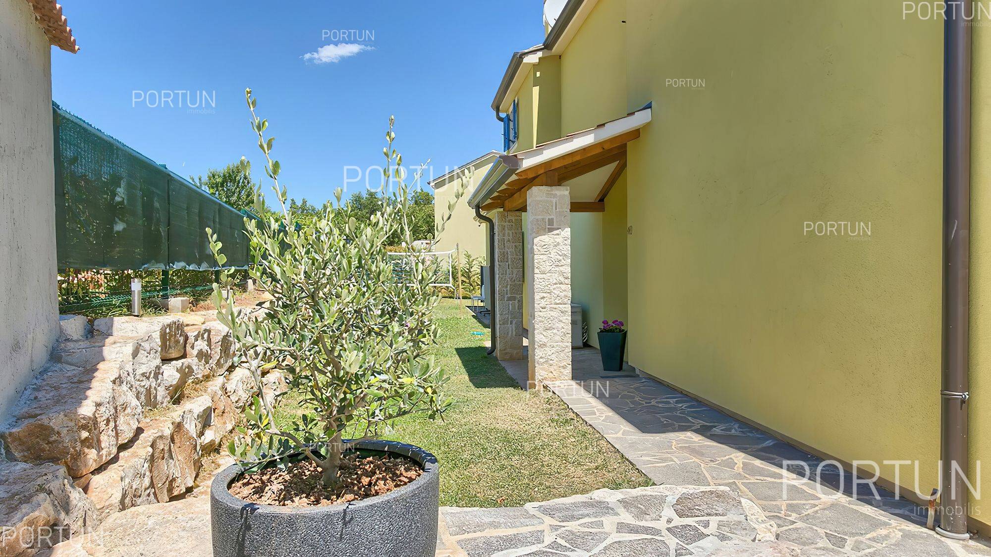 House for Sale in Svetvinčenat - 20667 - 13