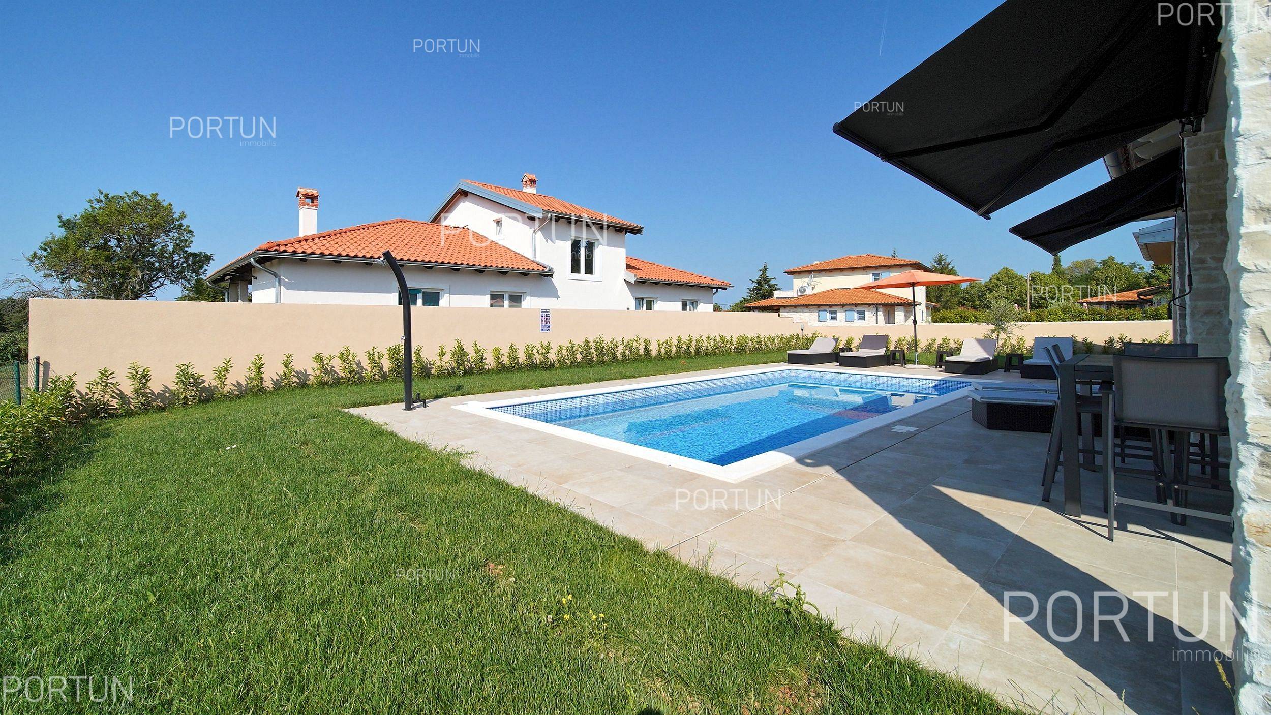 Kuća na prodaju Rovinj - 20676 - 02