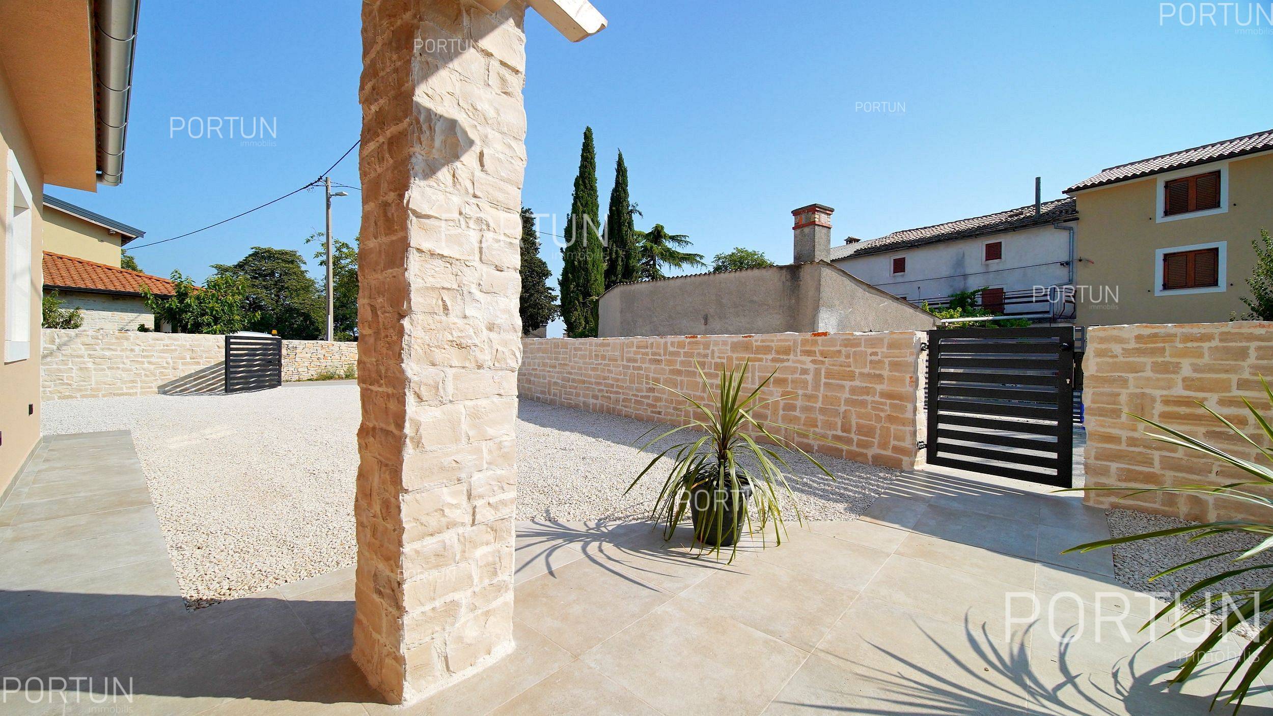 Kuća na prodaju Rovinj - 20676 - 12