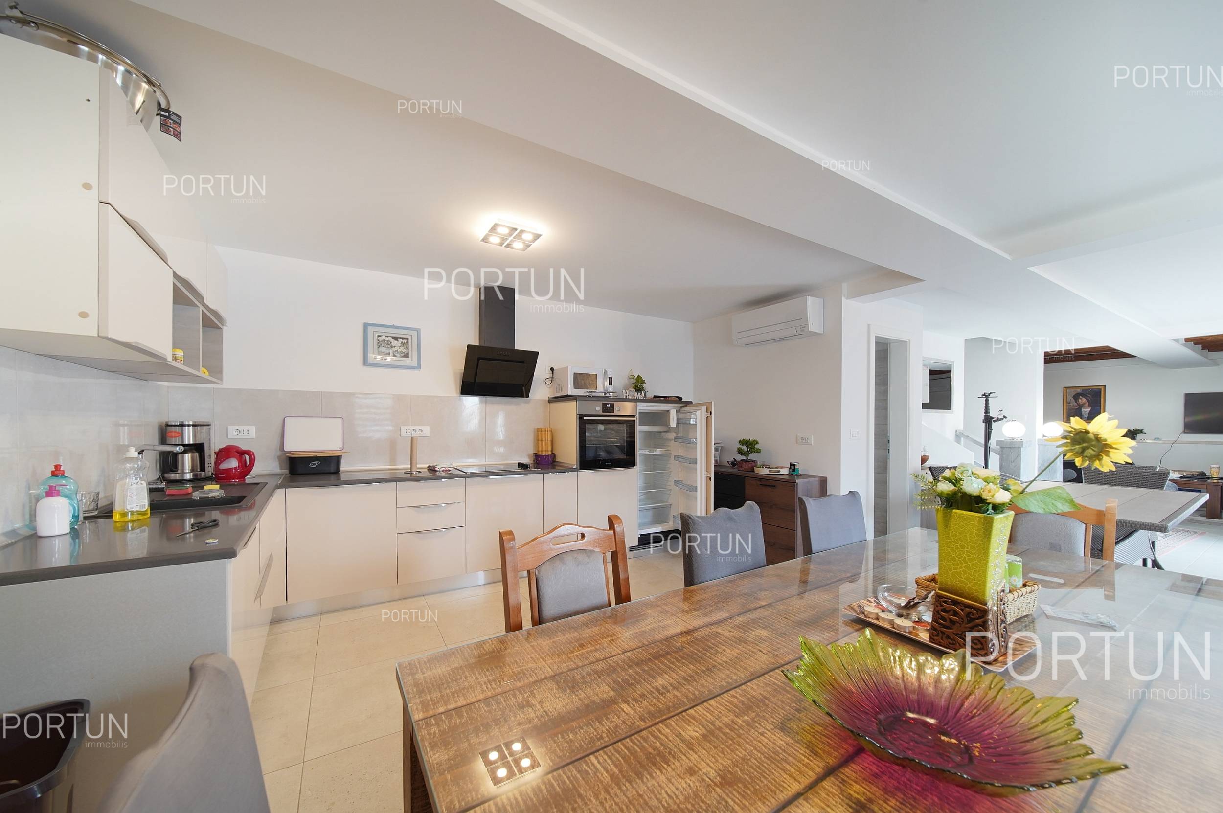 Kuća na prodaju Rovinj - 20686 - 08