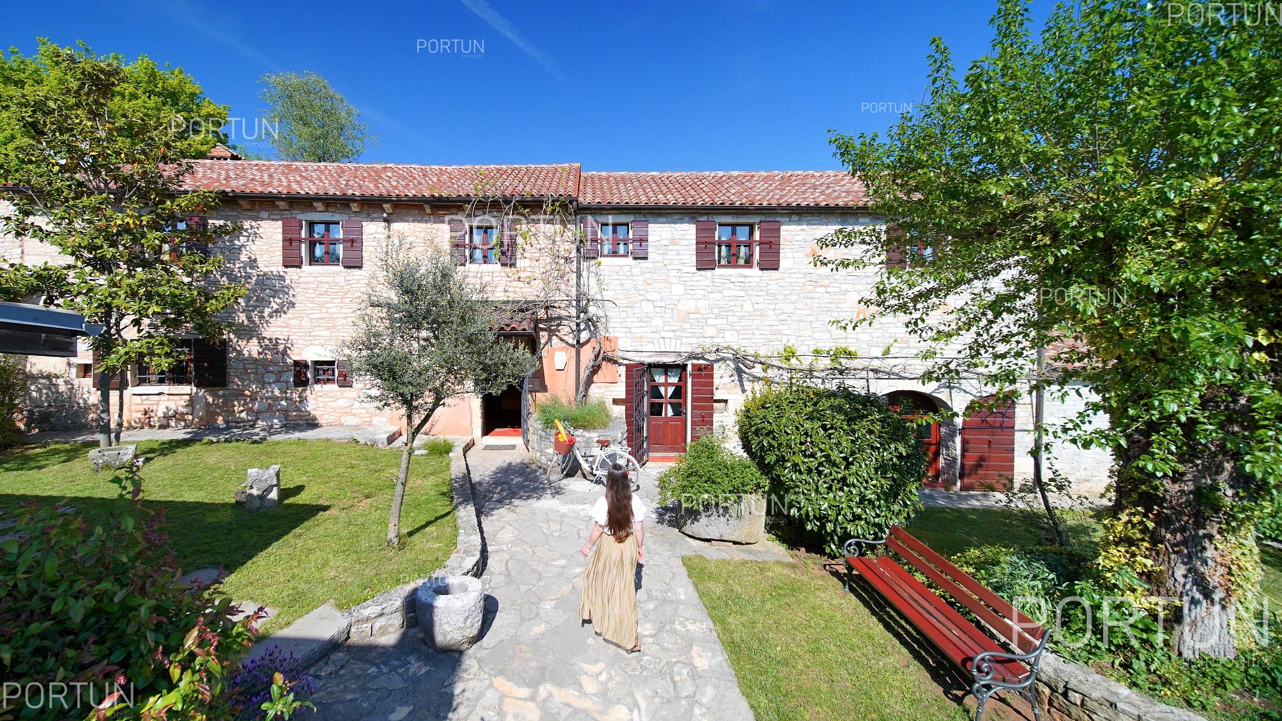 Hiša naprodaj v Rovinj - 20687 - 05