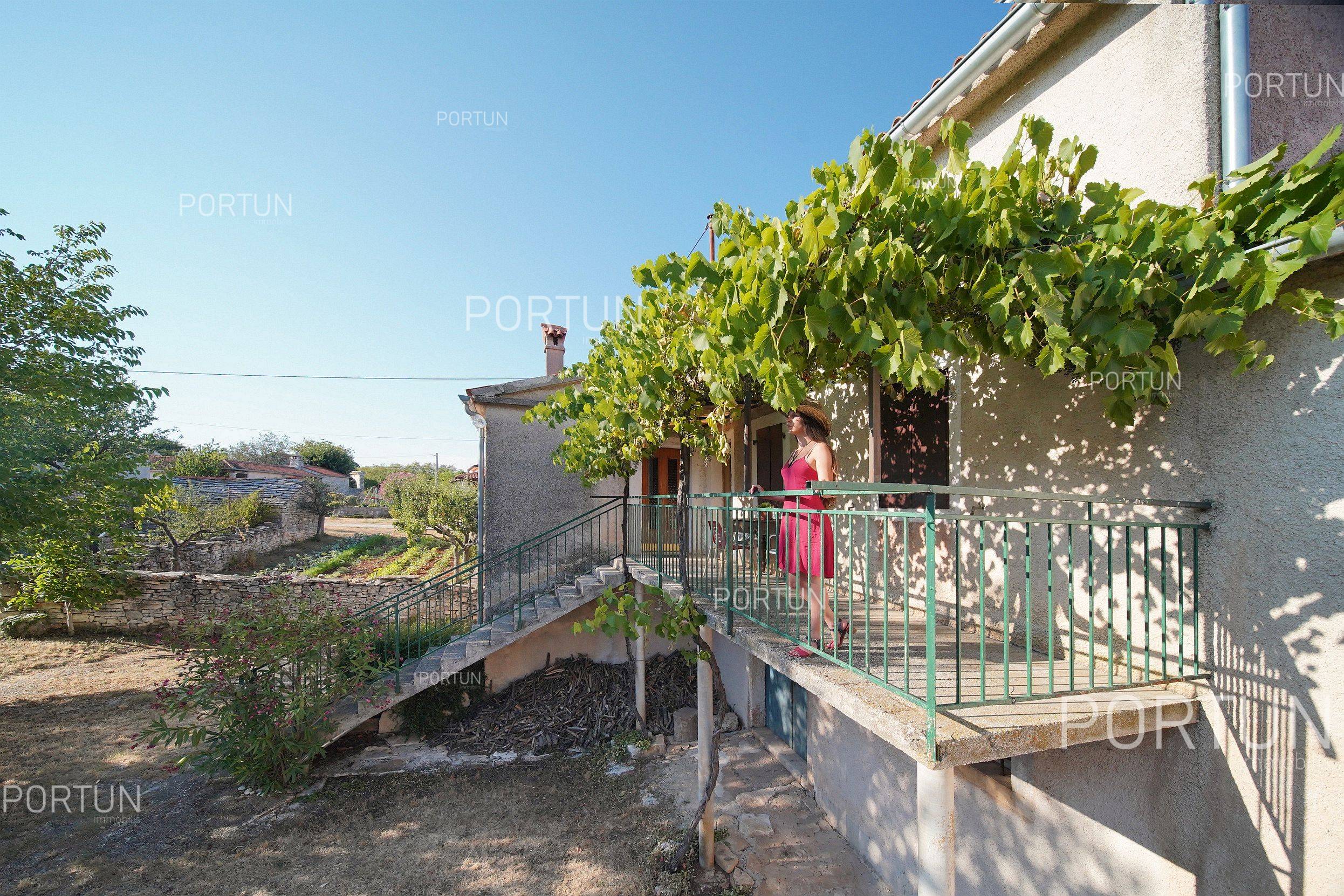 House for Sale in Kanfanar - 20705 - 20