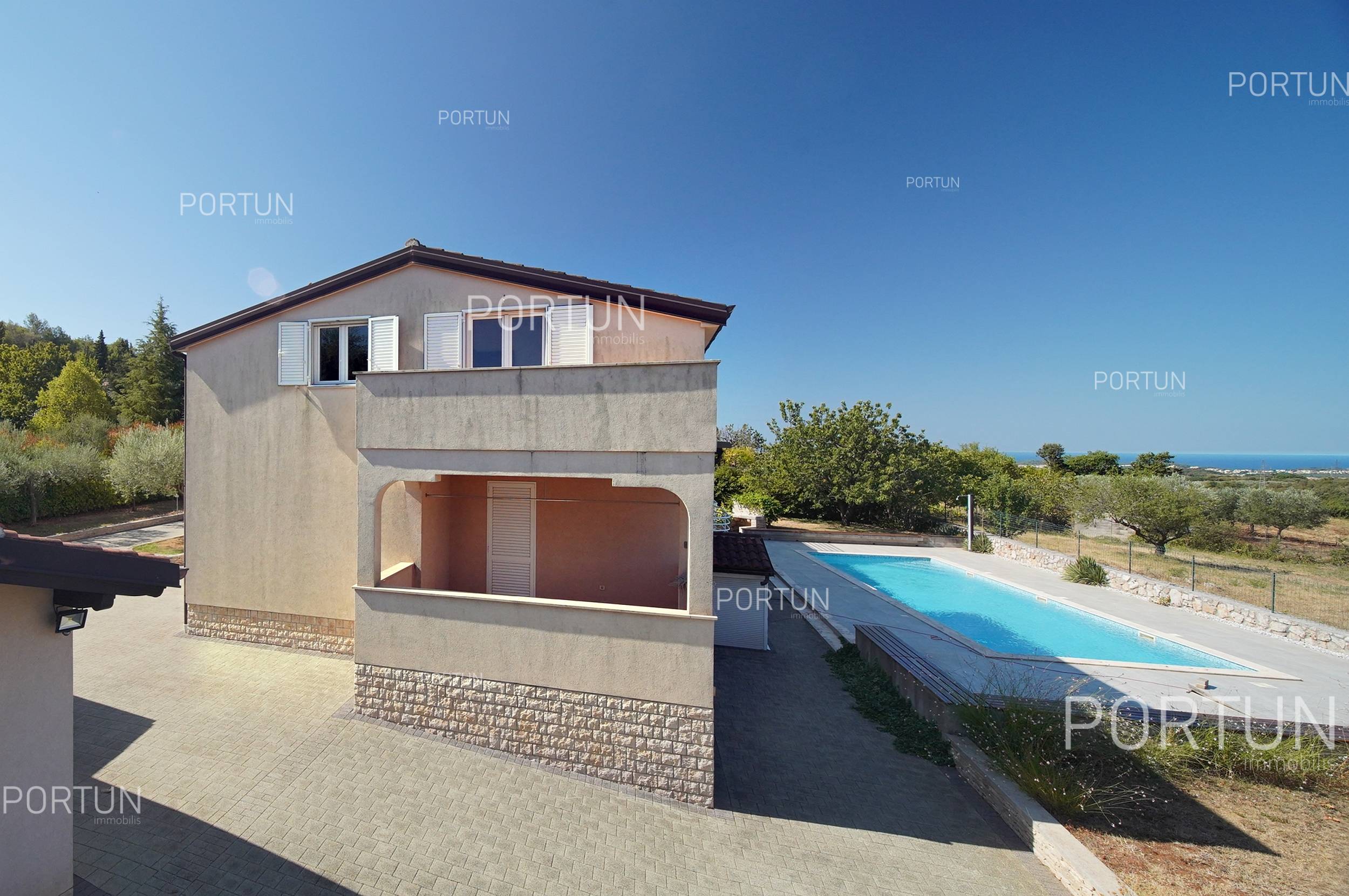 Kuća na prodaju Rovinj - 20708 - 04