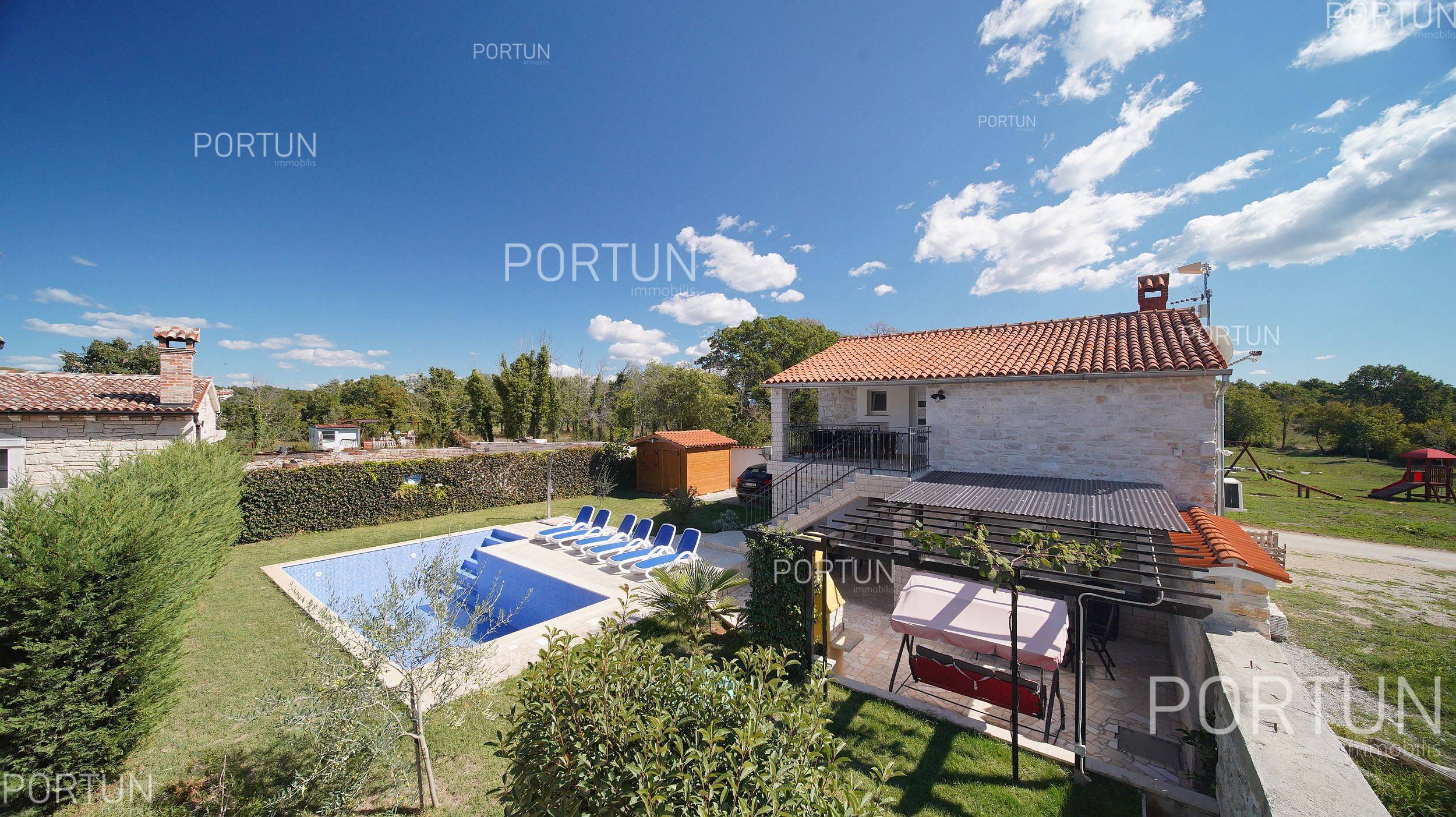 Kuća za prodaju-637998092161440764