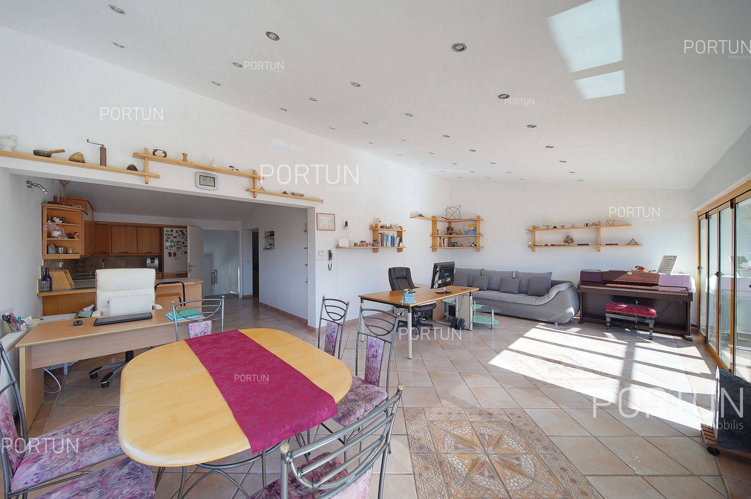 Kuća na prodaju Rovinj - 20715 - 09