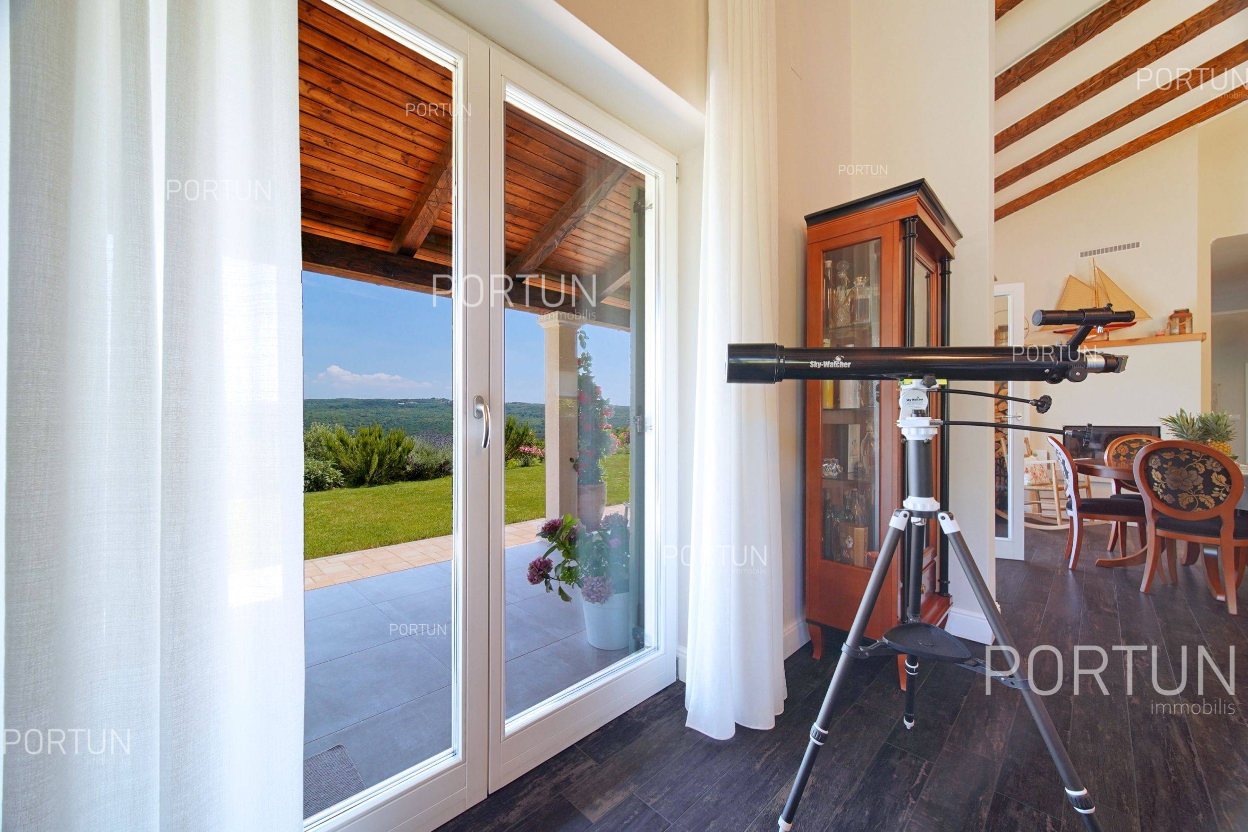 Kuća na prodaju Grožnjan - 20717 - 22