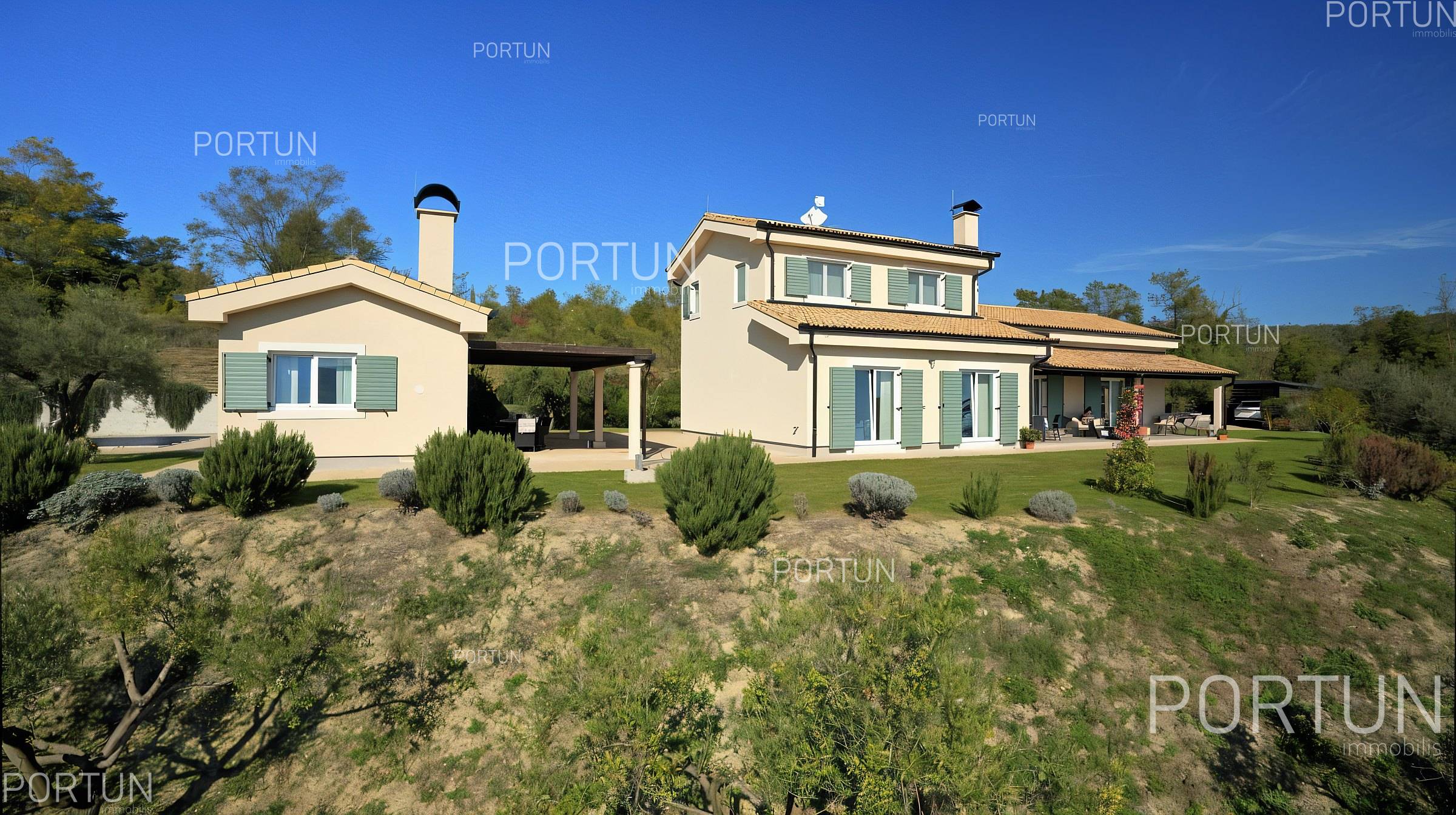 Kuća na prodaju Grožnjan - 20717 - 05