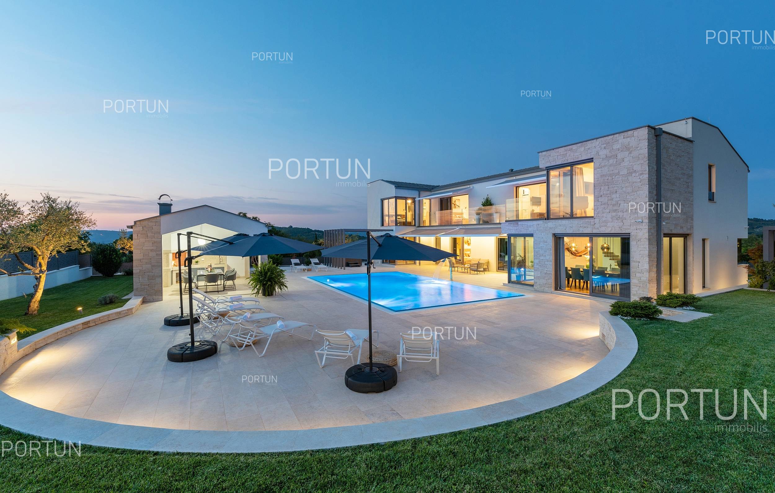 Kuća za prodaju-Motovun-20734-638095483602364759