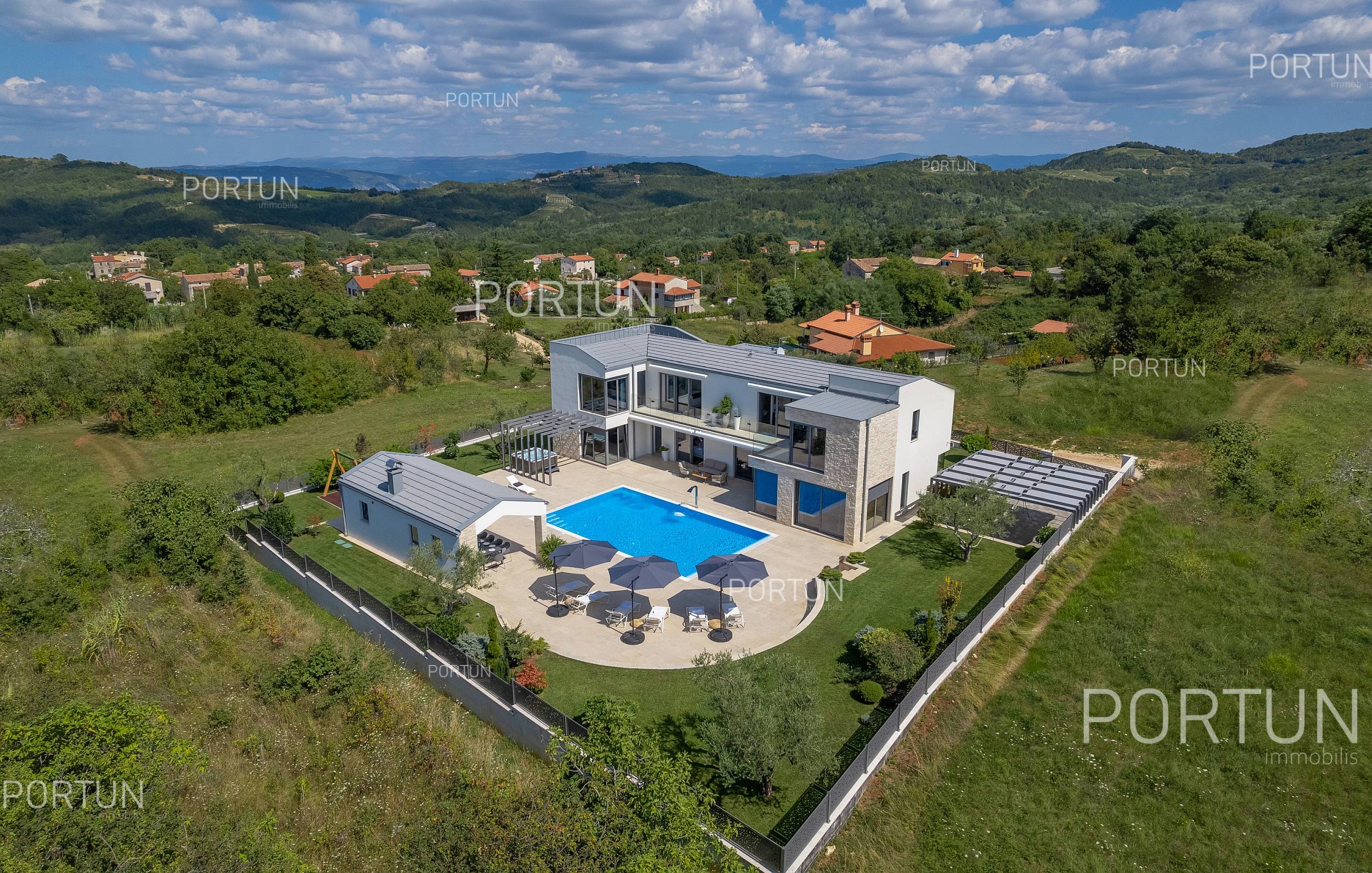 Casa in vendita a Montona - 20734 - 24