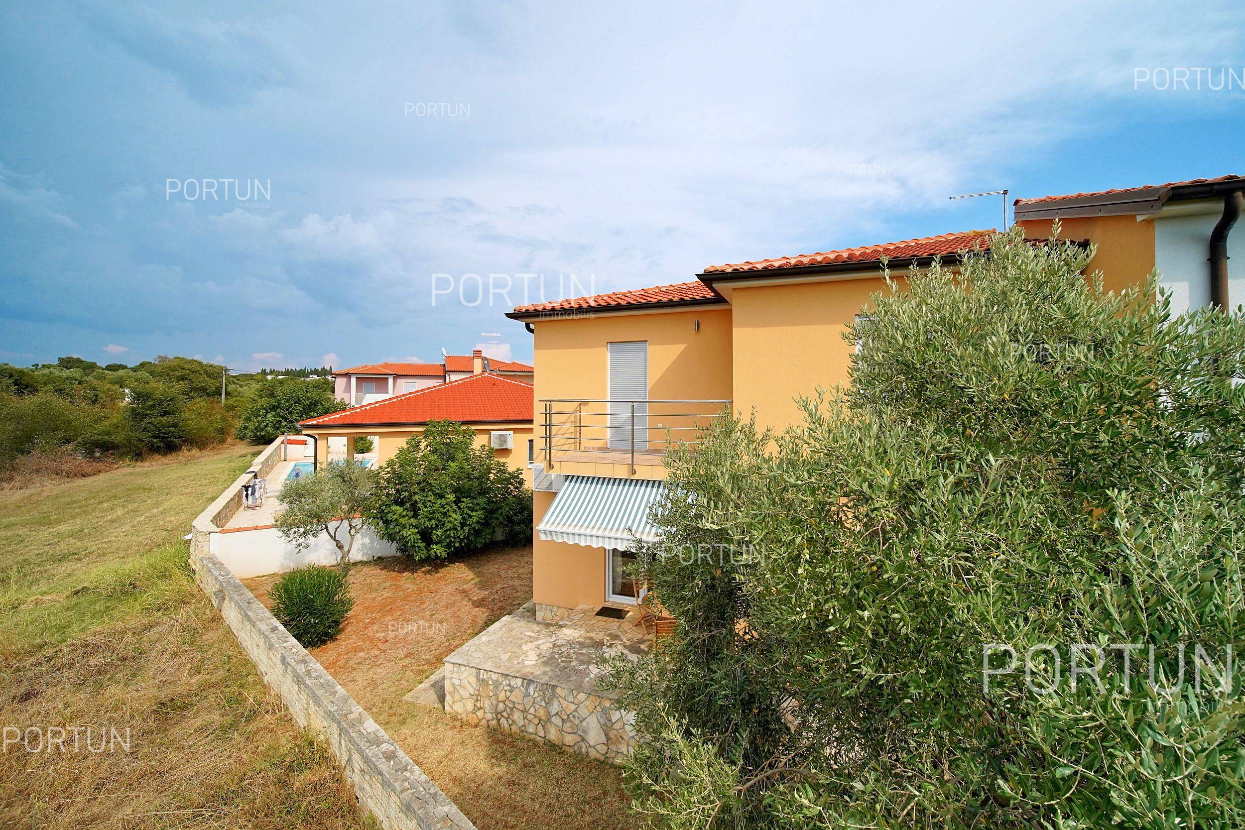 Kuća na prodaju Fažana - 20866 - 03