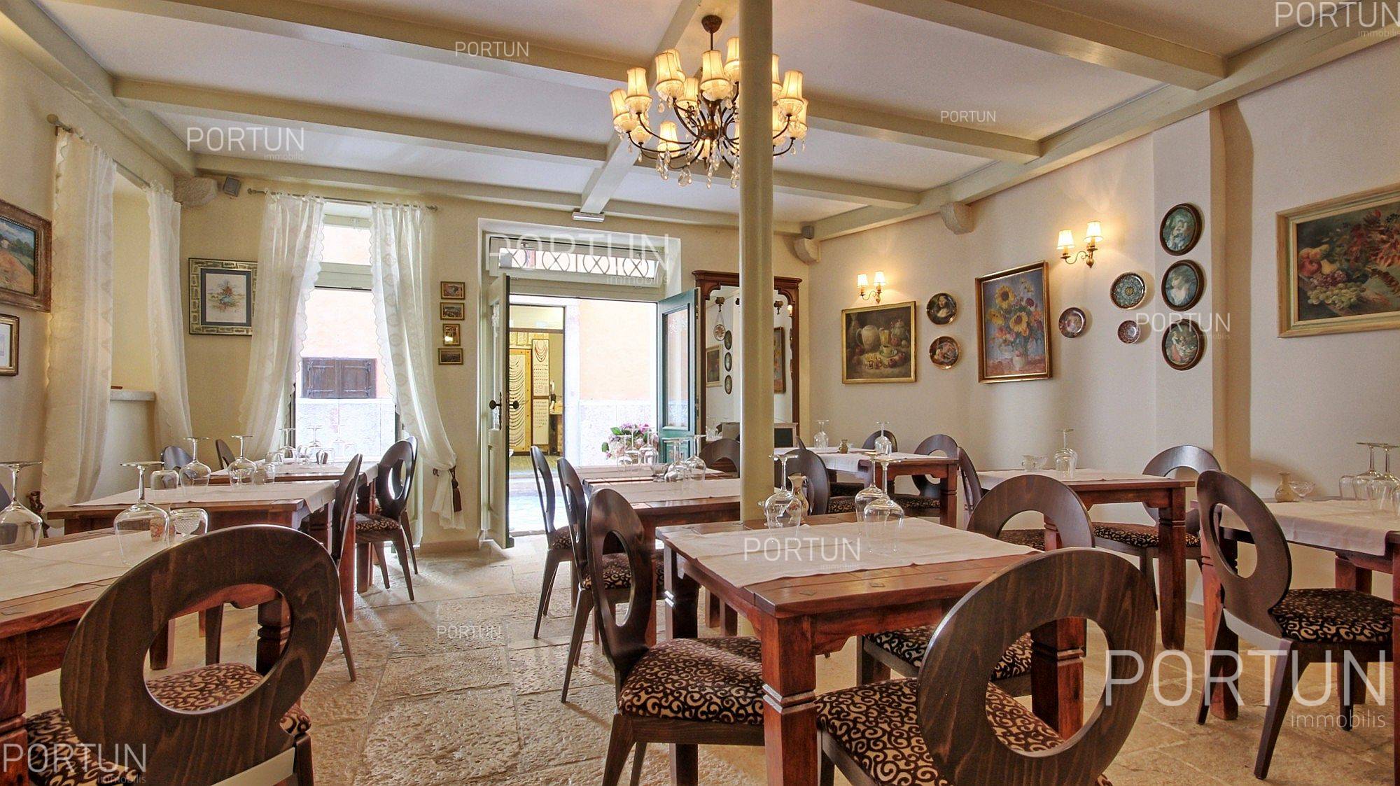 Poslovni prostor na prodaju-Rovinj-30025-636282056329261943