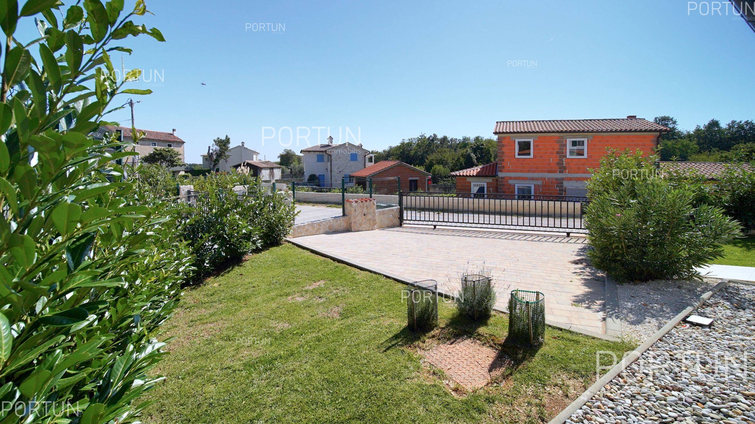 Kuća na prodaju Barban - 20808 - 08