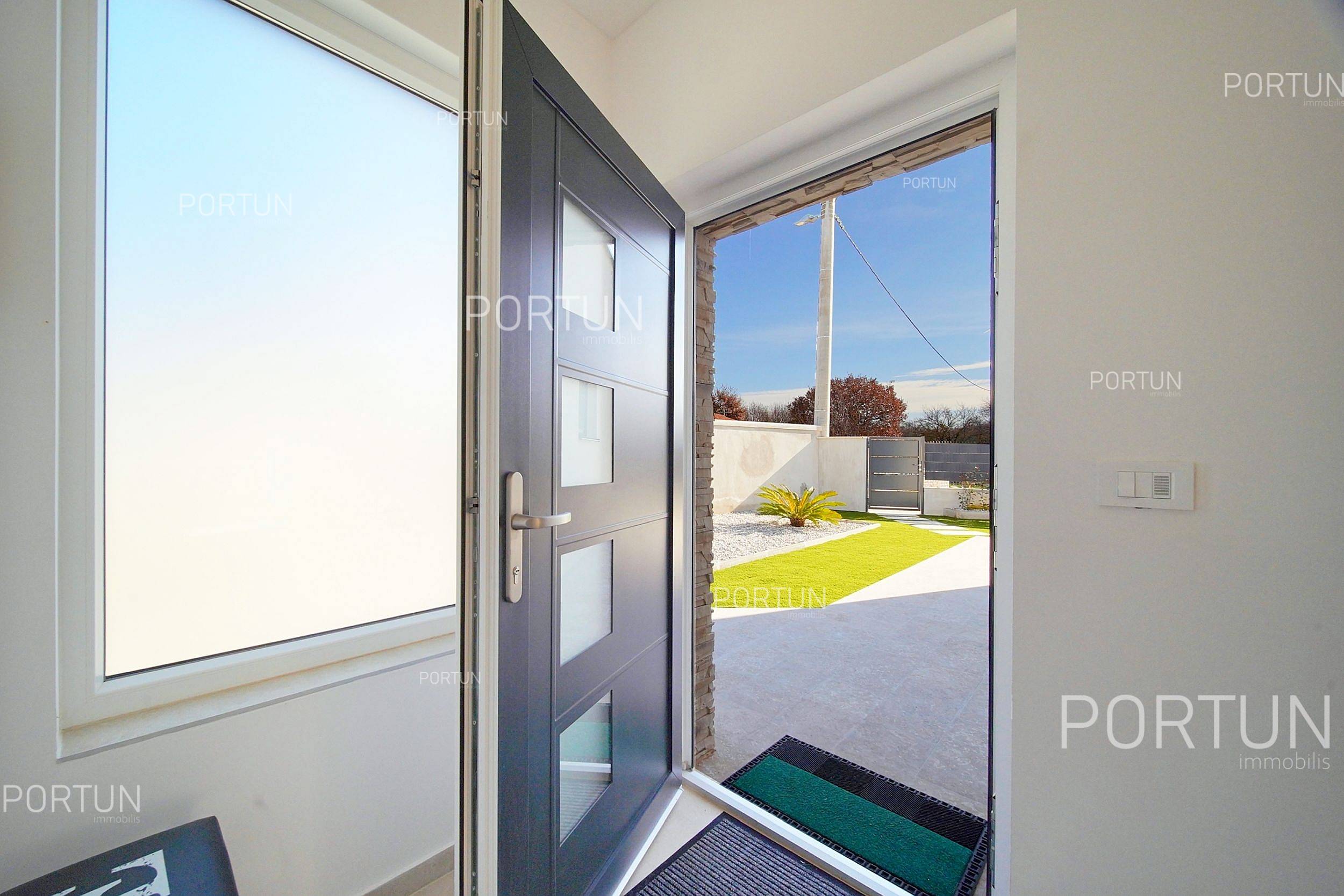 House for Sale in Sveti Lovreč - 20828 - 16