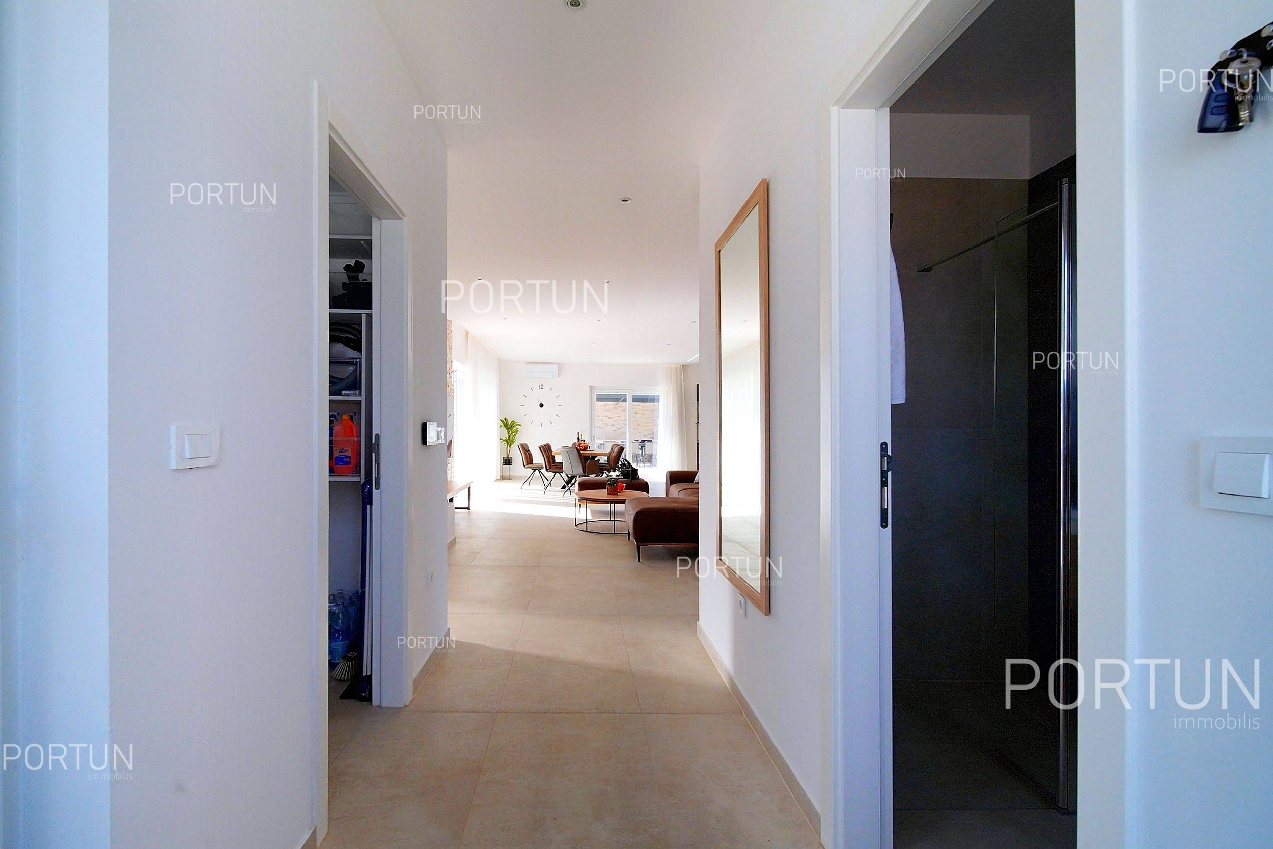 House for Sale in Sveti Lovreč - 20828 - 17