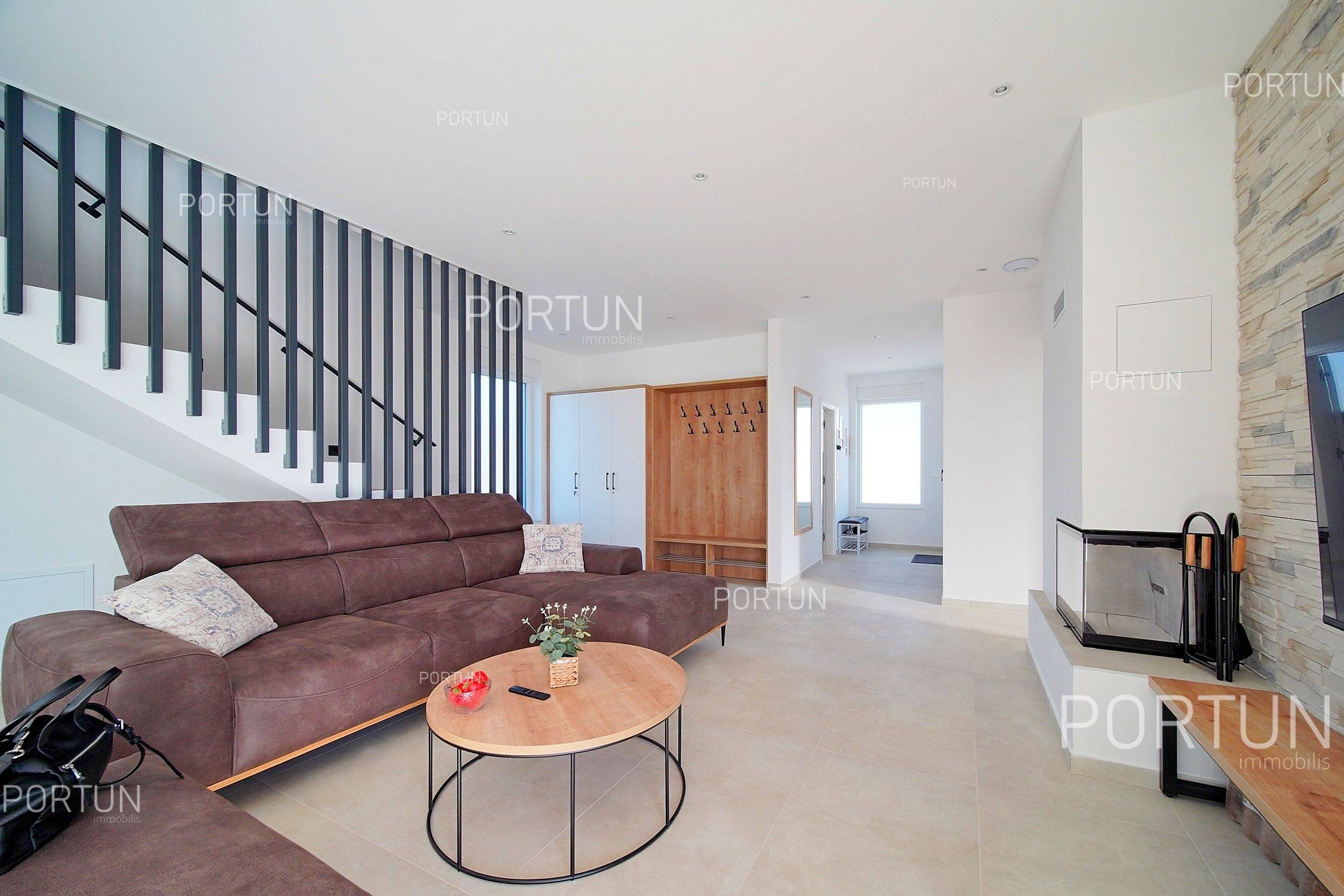 House for Sale in Sveti Lovreč - 20828 - 23