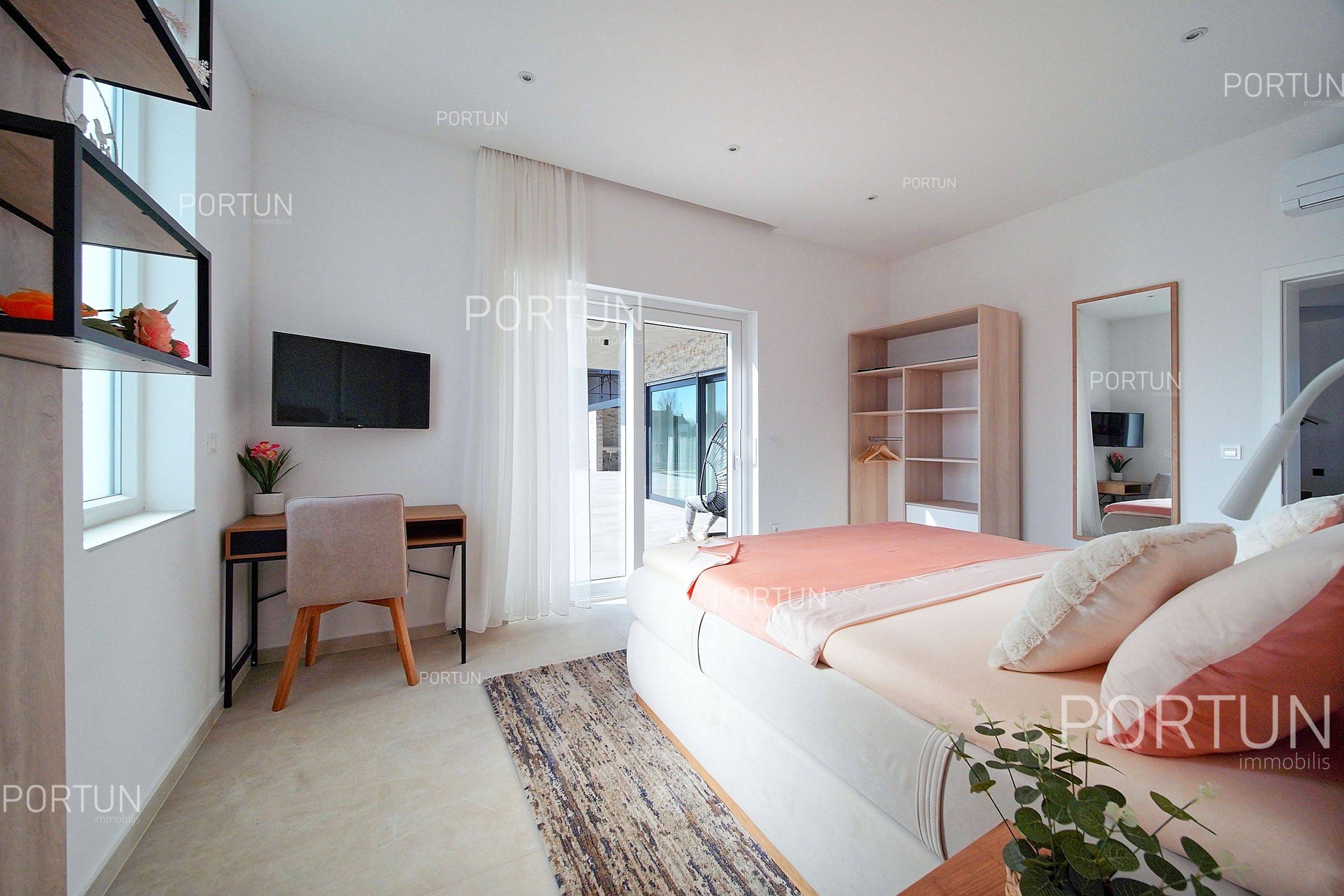 House for Sale in Sveti Lovreč - 20828 - 27