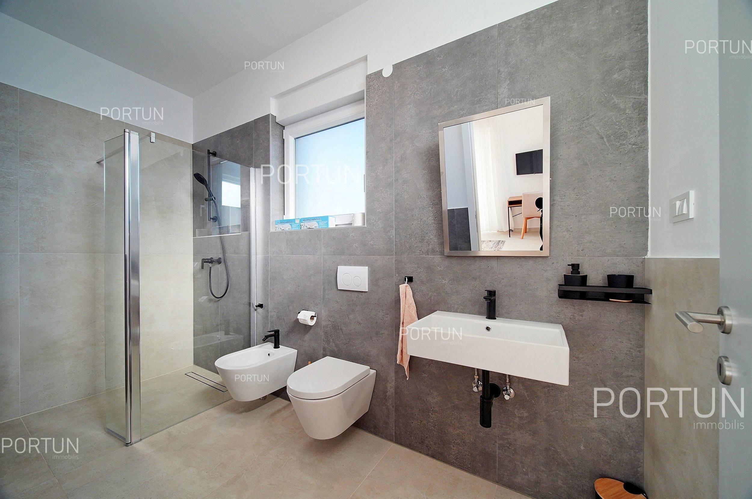 House for Sale in Sveti Lovreč - 20828 - 28