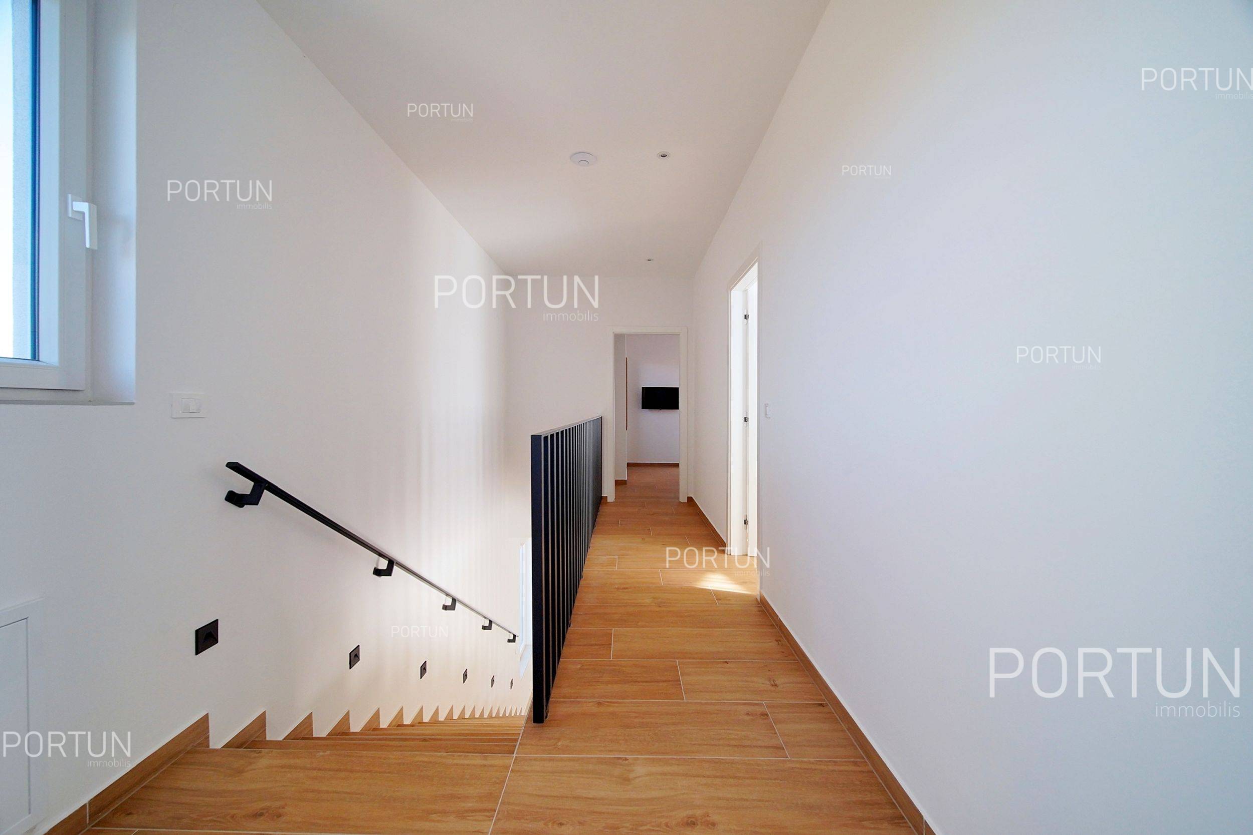 House for Sale in Sveti Lovreč - 20828 - 36