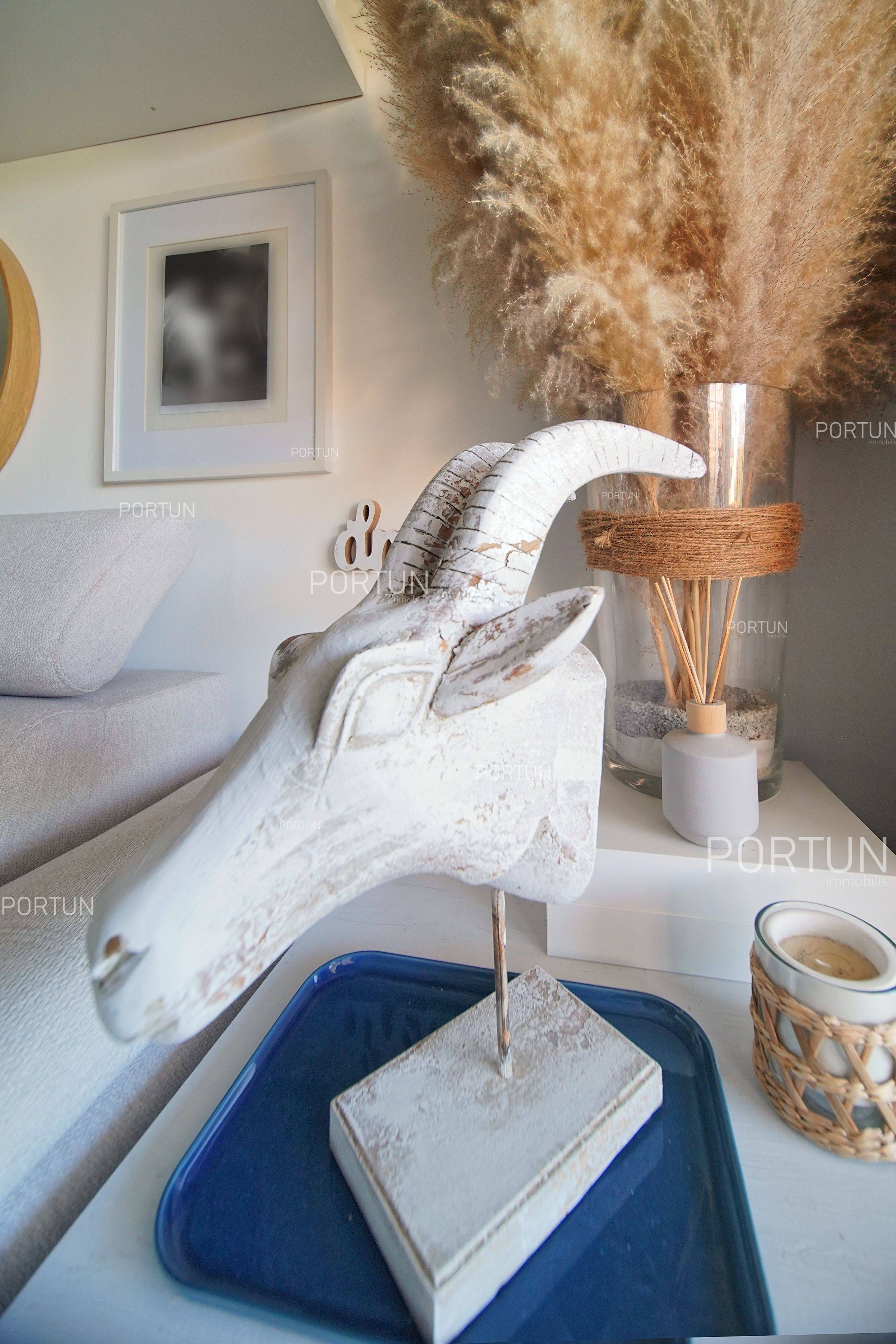 Stan na prodaju Pula - 10672 - 09