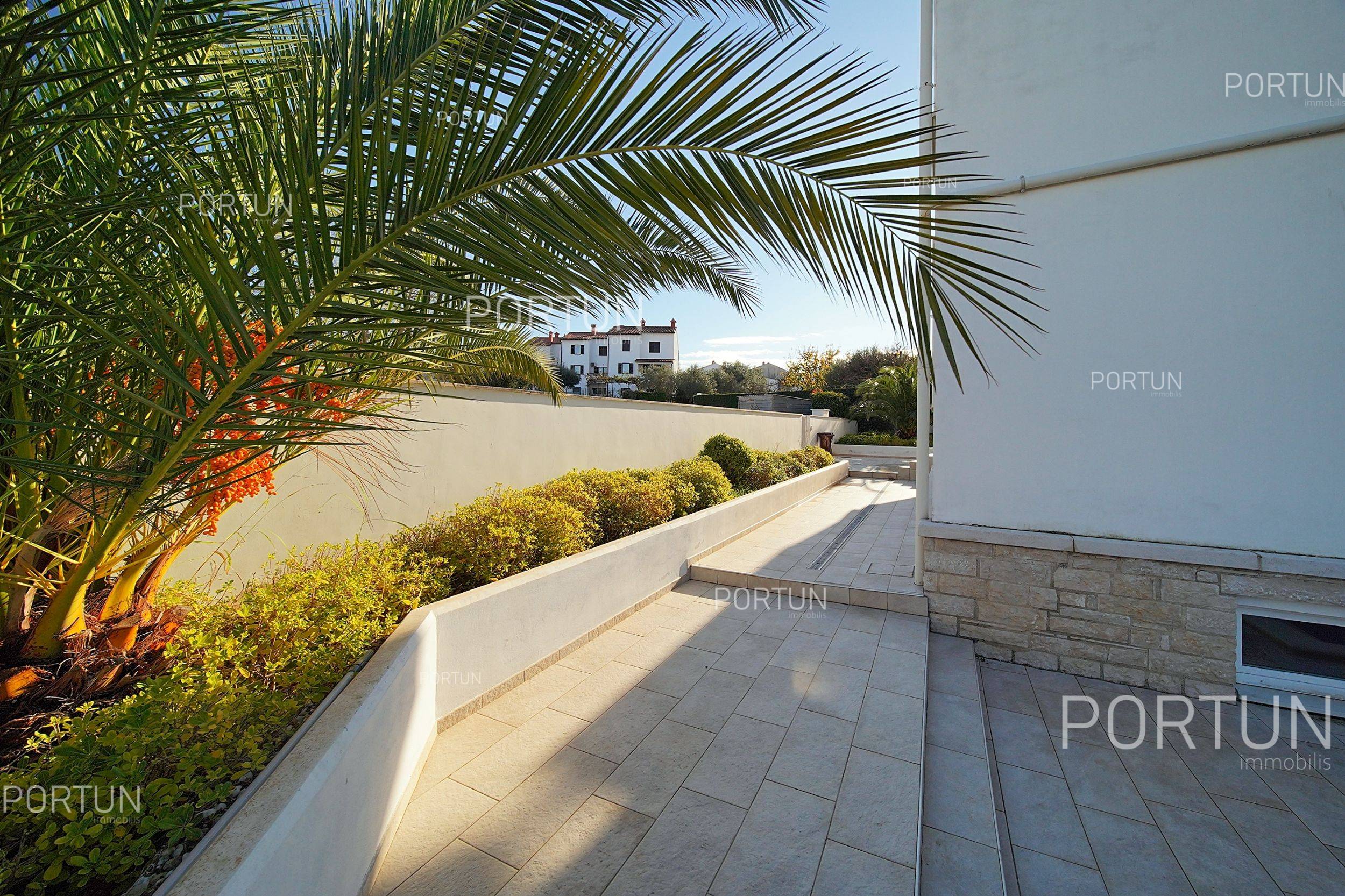 Stan na prodaju Pula - 10672 - 26