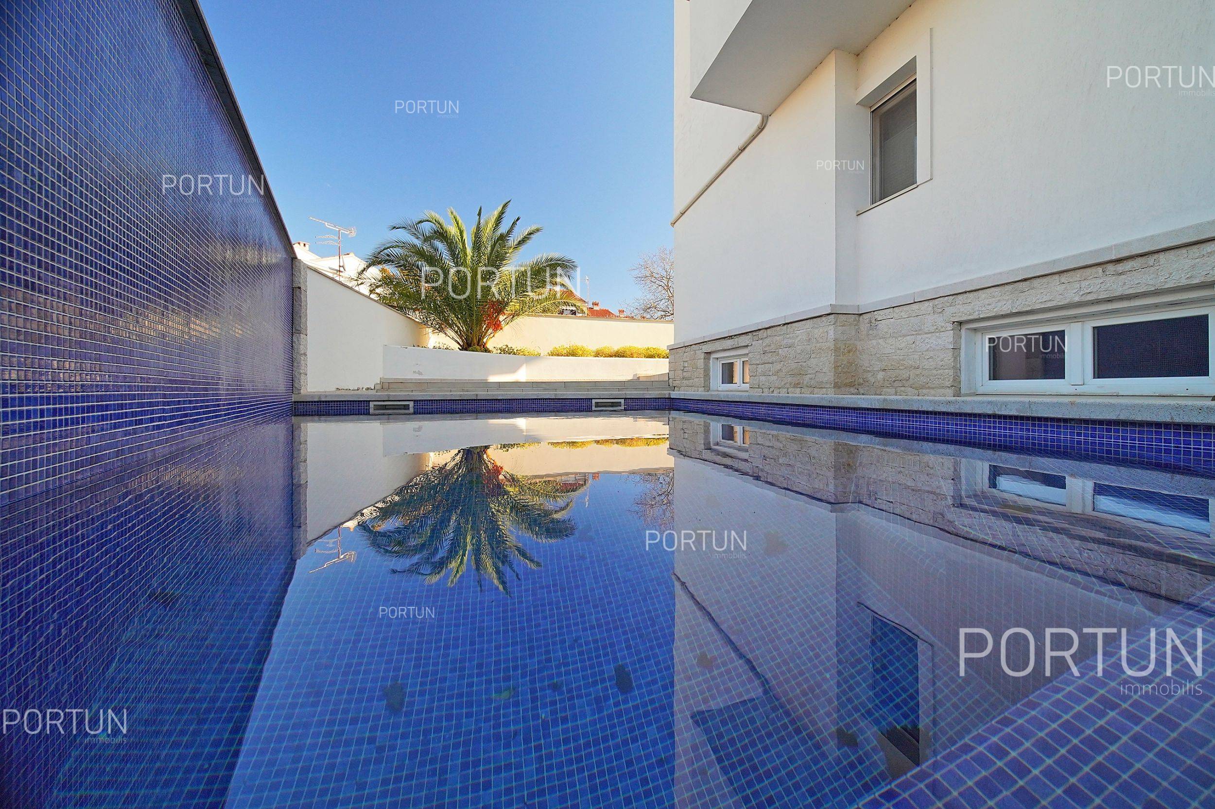 Stan na prodaju Pula - 10672 - 28