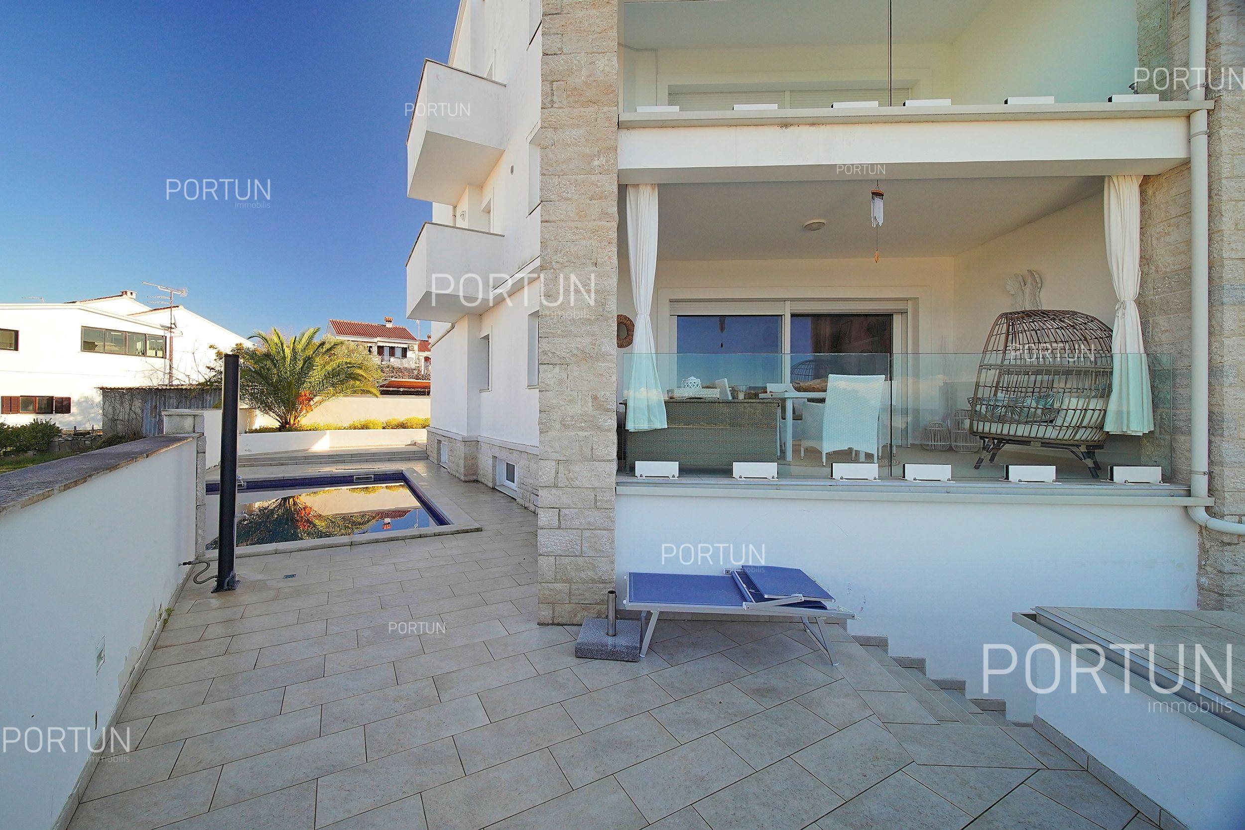 Stan na prodaju Pula - 10672 - 29