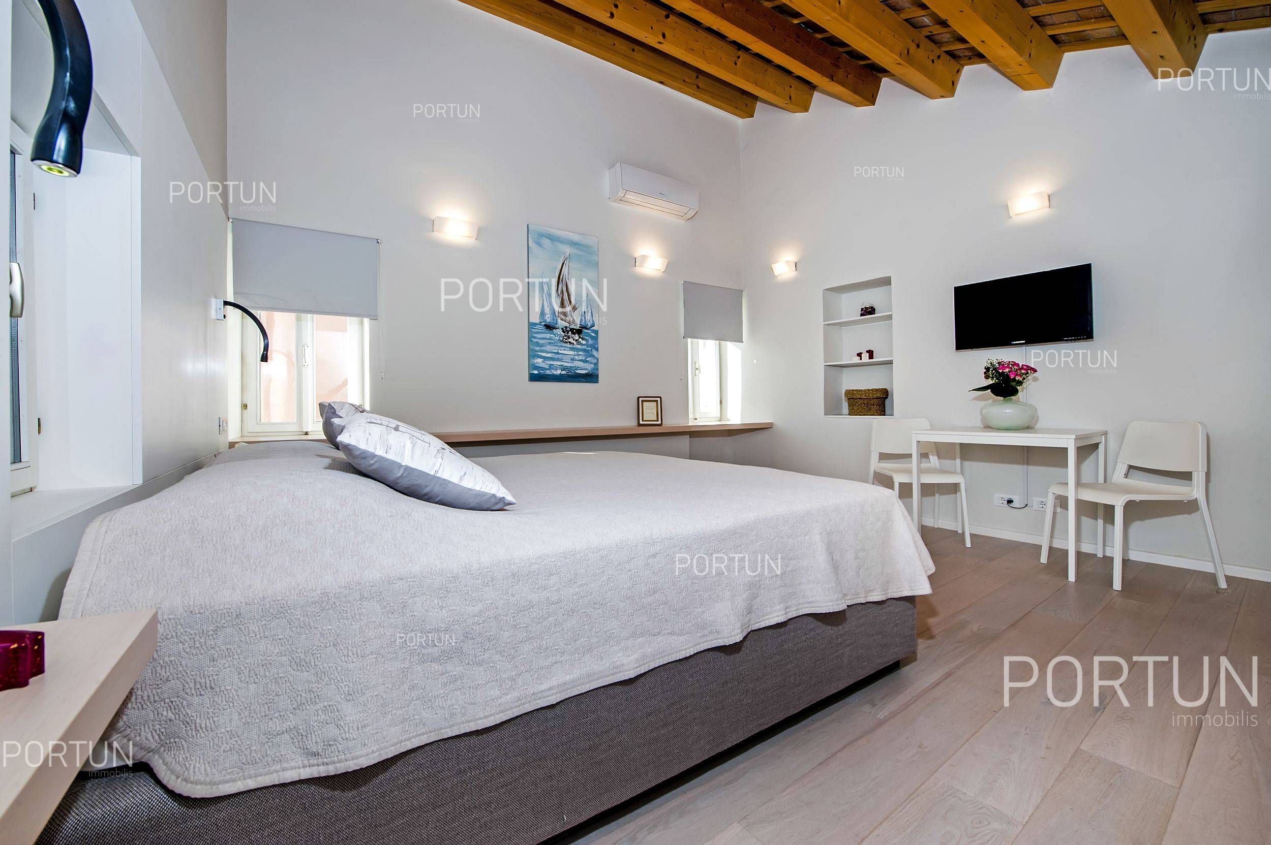 Kuća na prodaju Rovinj - 20823 - 09