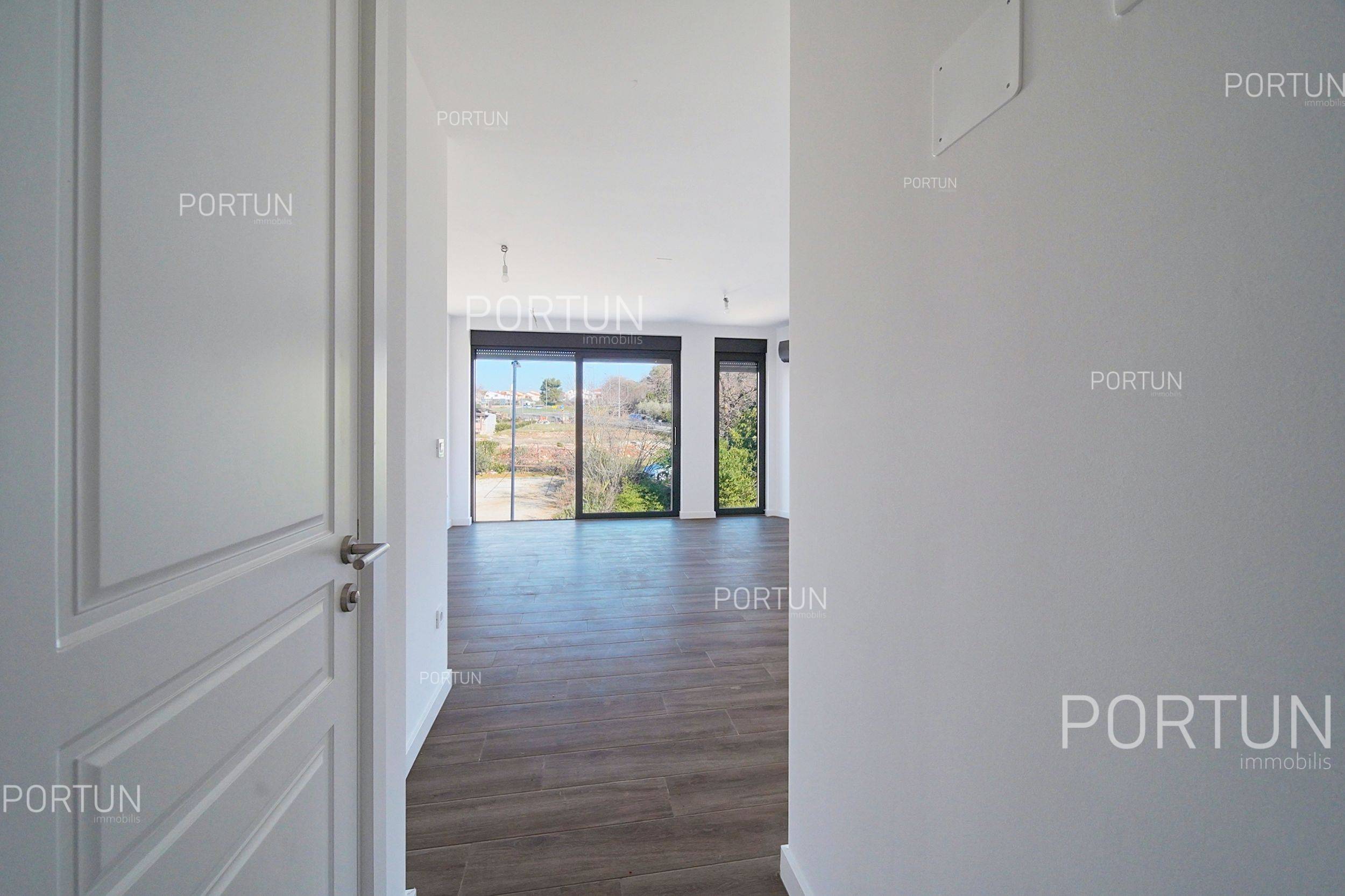 Stanovanje naprodaj v Poreč - 10677 - 05