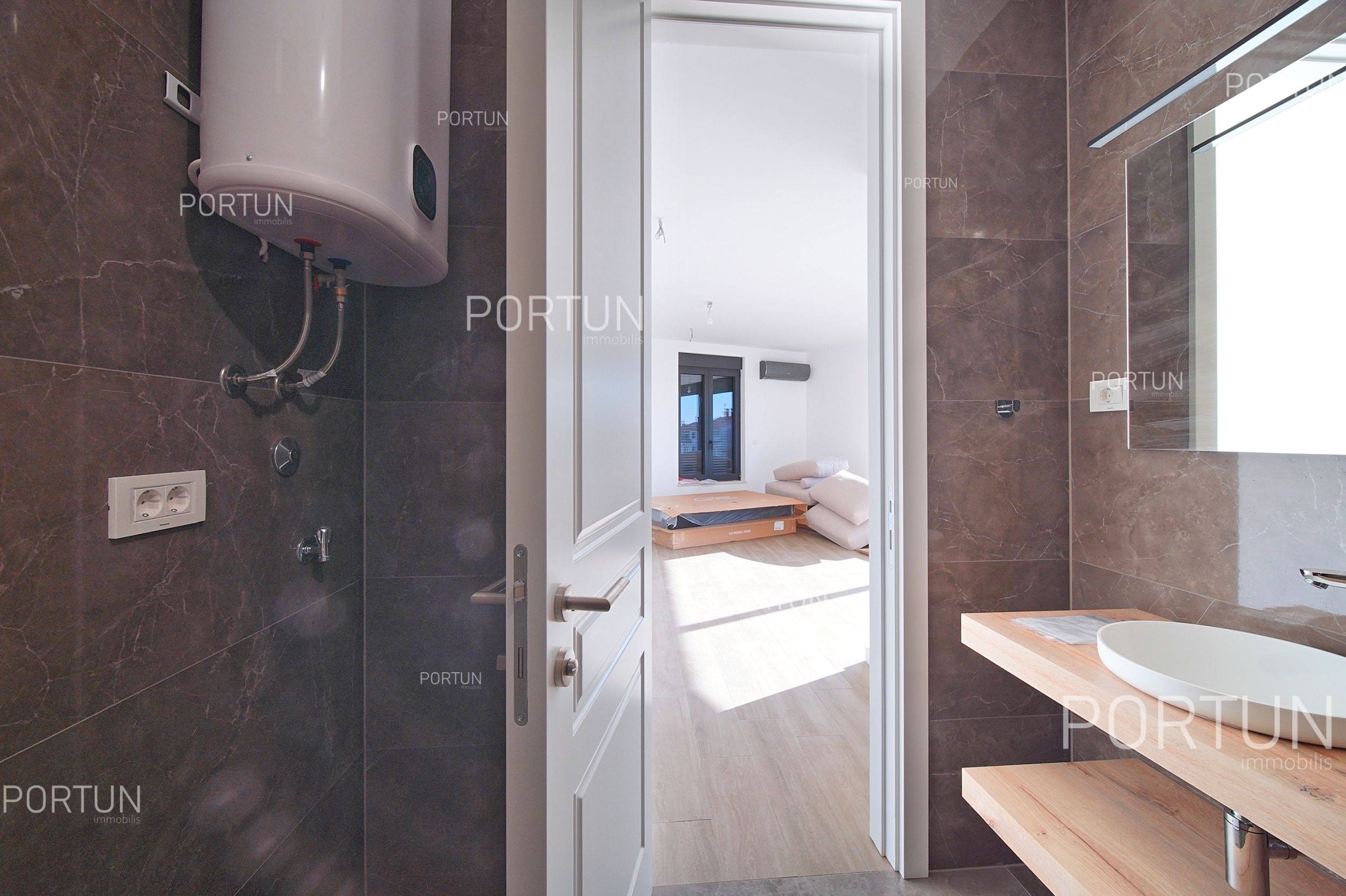 Stanovanje naprodaj v Poreč - 10677 - 08