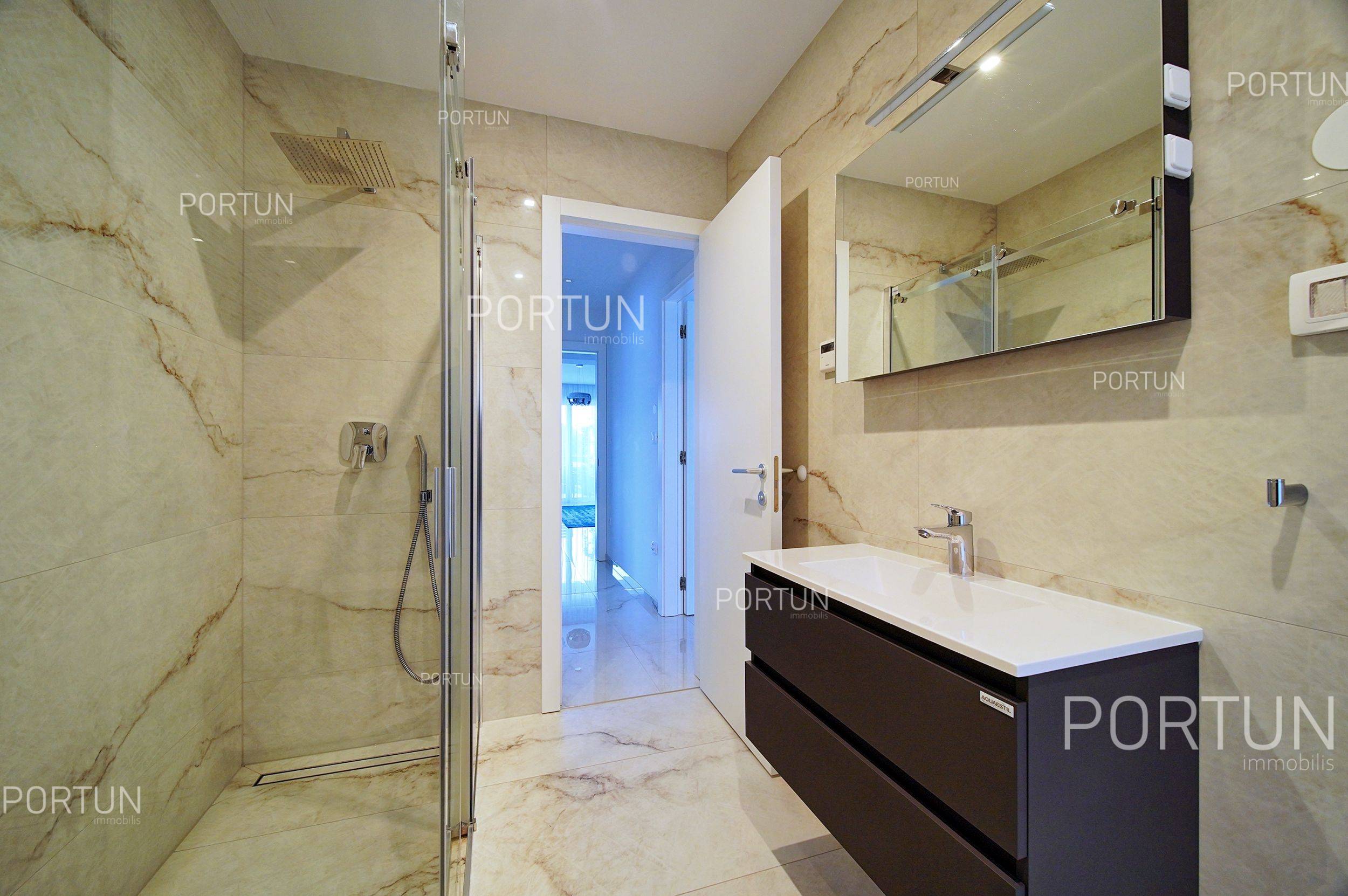 Stan na prodaju Rovinj - 10680 - 28