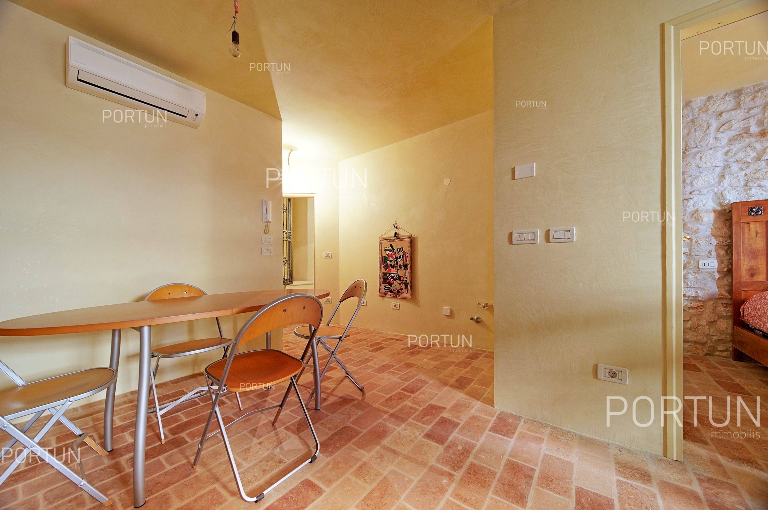 Kuća na prodaju Rovinj - 20853 - 20