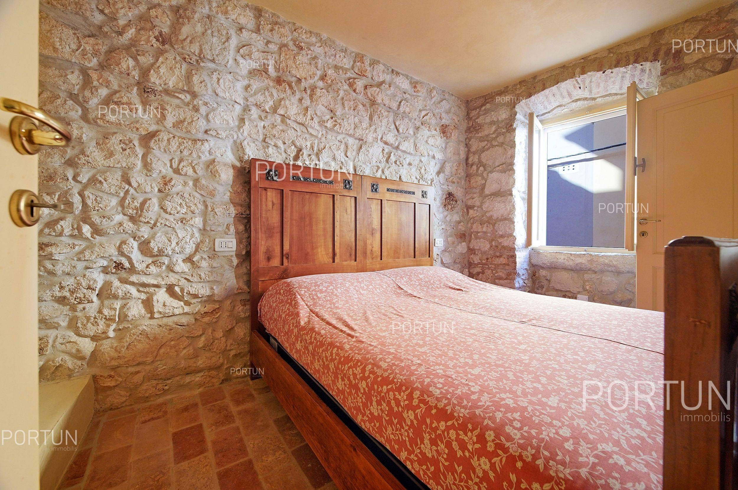 Kuća na prodaju Rovinj - 20853 - 22